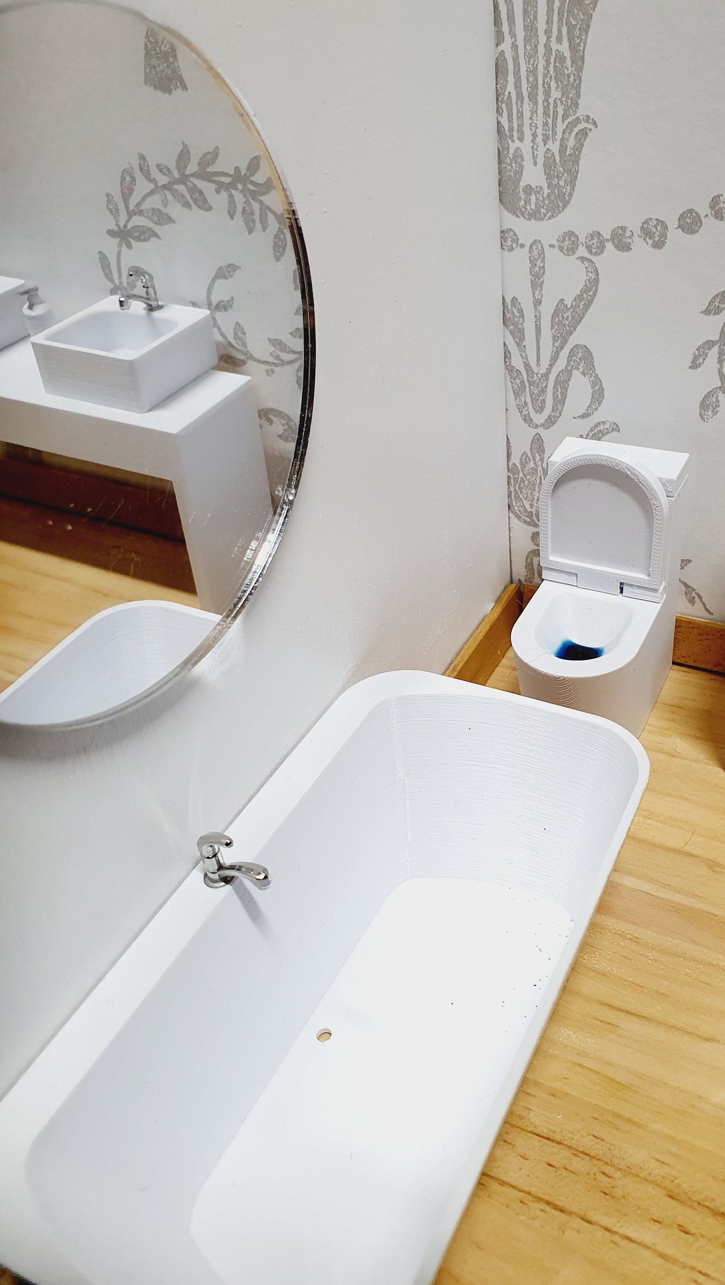 Dolls House Modern Full Bathroom Set, Bath, Vanity with double sinks, Toilet, Mirror & Soap Pump, 1:12th scale, miniature set
