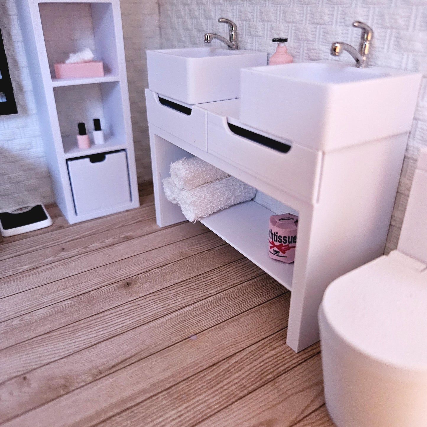 Dolls House Modern Vanity with 2x Opening Drawers, with a bottom shelf with 2x sinks, 12th Scale, Miniature