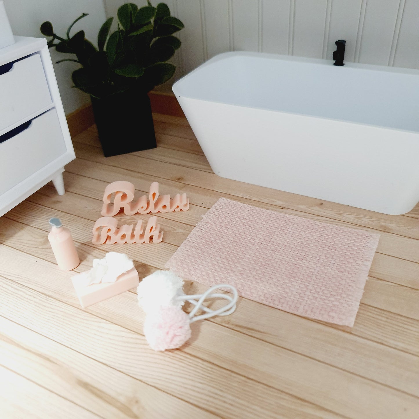 Dolls House Bathroom Accessories, Bath & Relax word, Soap pump. 2x Shower puffs, tissue box, bath mat, 12th scale, choice of colours