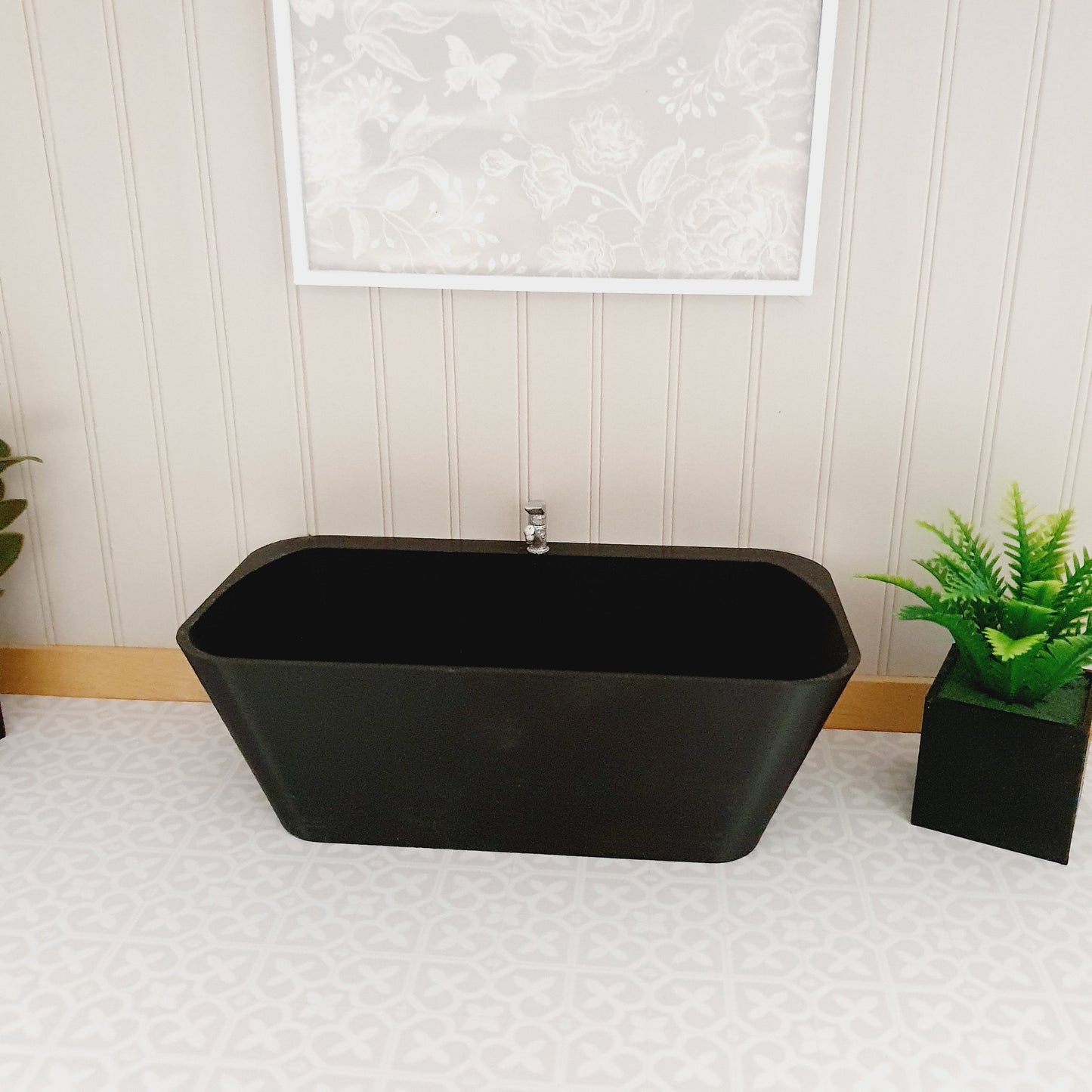 Dolls House Modern Black Bath with chrome tap, 1:12th Scale, Miniature Freestanding bath (BATH3)
