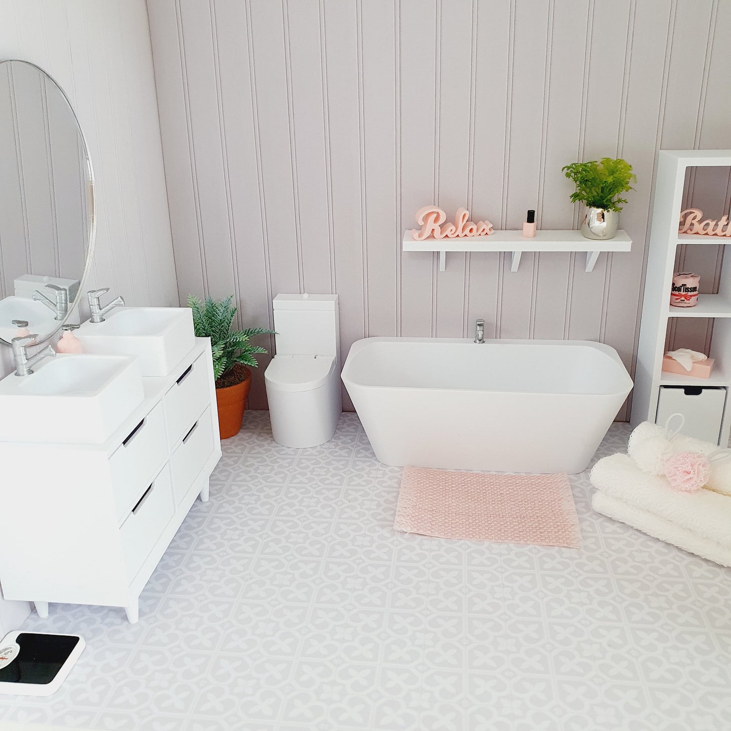 Dolls House Bathroom Vanity Unit | Choice of Square or Round Sinks | 1:12 Scale Miniature