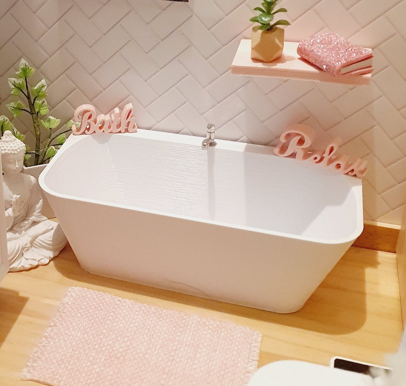 Dolls House Modern Bath with tap, Choice of colours 1:12th Scale, Miniature Freestanding bath