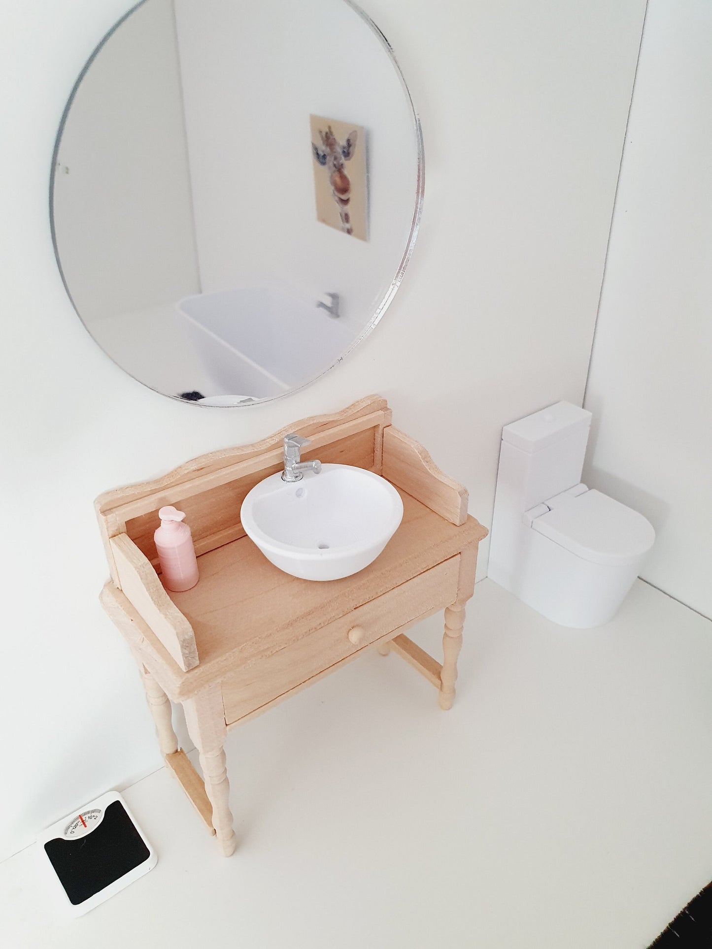 Dolls House Modern Wooden Vanity Stand with 1x White Round Sink and a large round mirror 1:12th Scale, Miniature Vanity Unit (VAW-1)