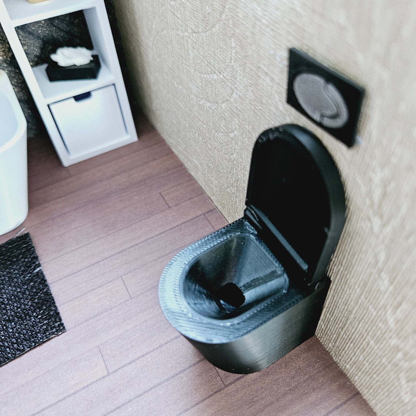 Dolls House Black Modern Back to Wall Toilet With Working Hinged Toilet Lid, 12th Scale, Miniature Toilet, Miniature Bathroom (T2)