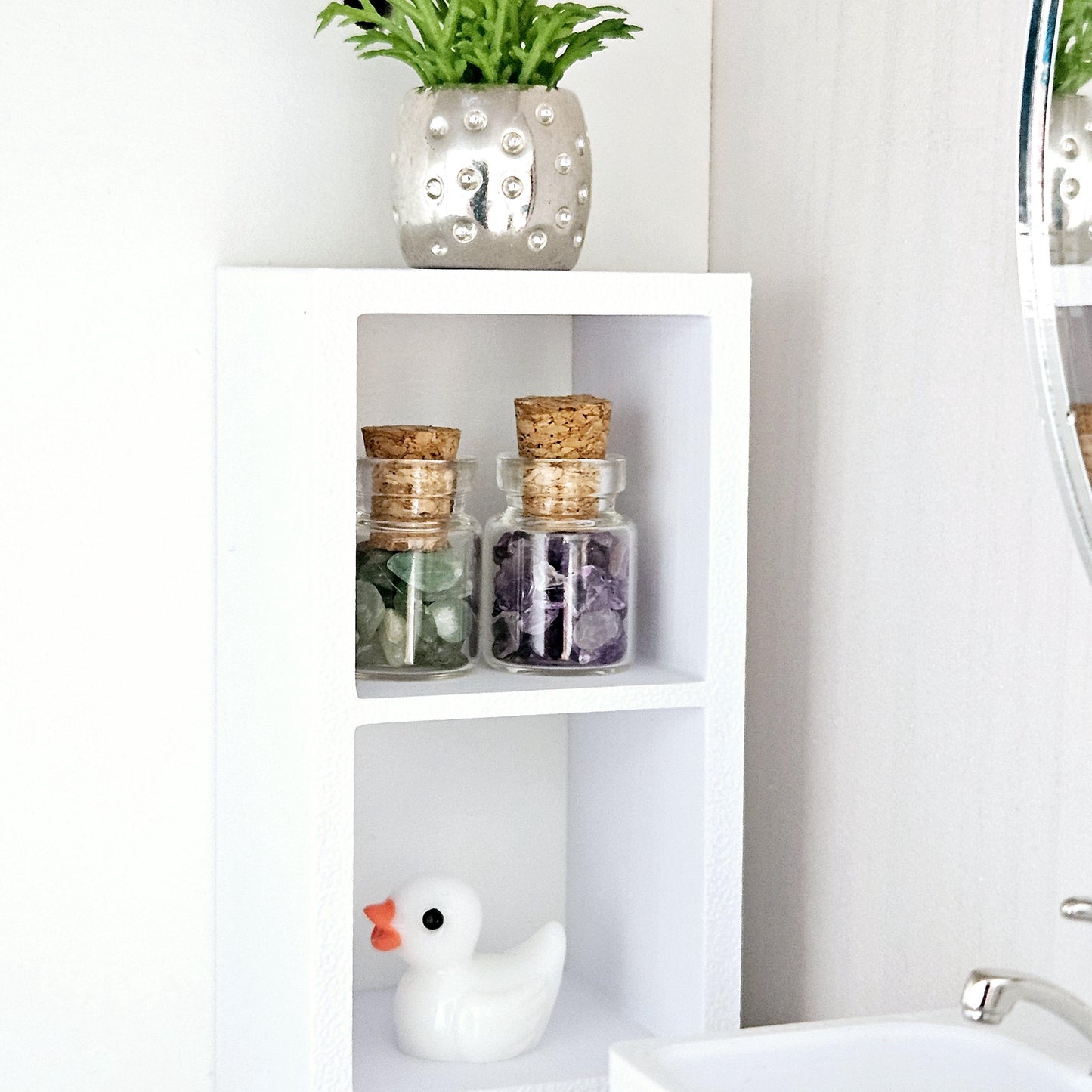 Dolls House Bath Salts Bottles – Miniature Bathroom Accessories, 1:12 Scale