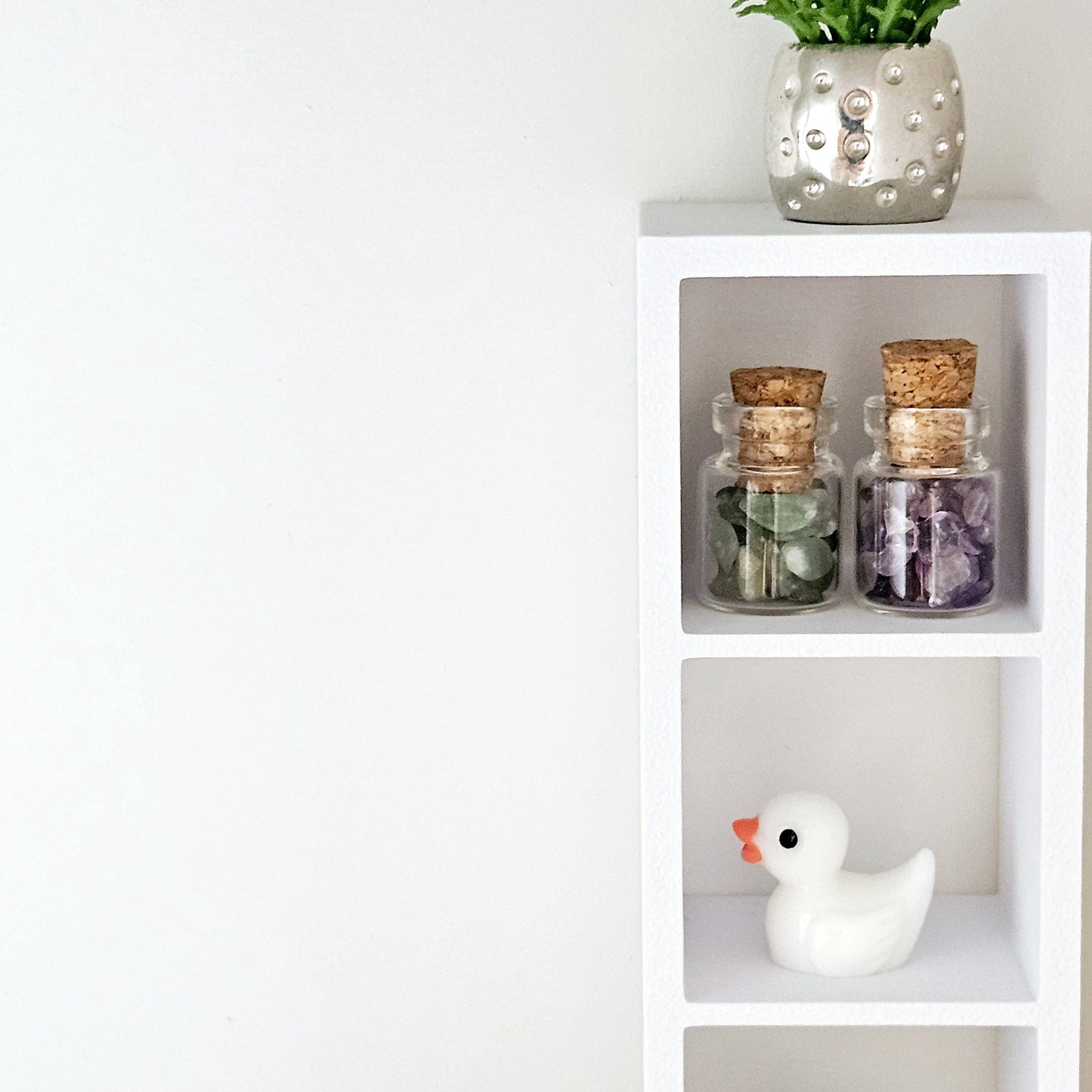 Dolls House Bath Salts Bottles – Miniature Bathroom Accessories, 1:12 Scale