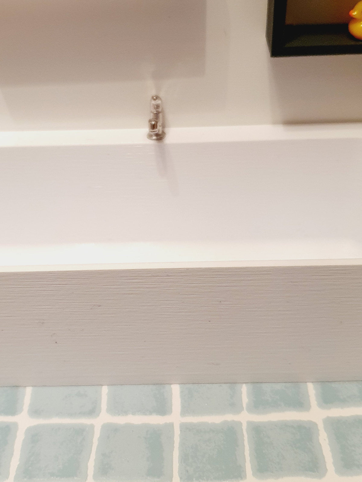 Dolls House Modern Bath with chrome tap, Choice of colours 1:12th Scale, Miniature bath (BATH1)