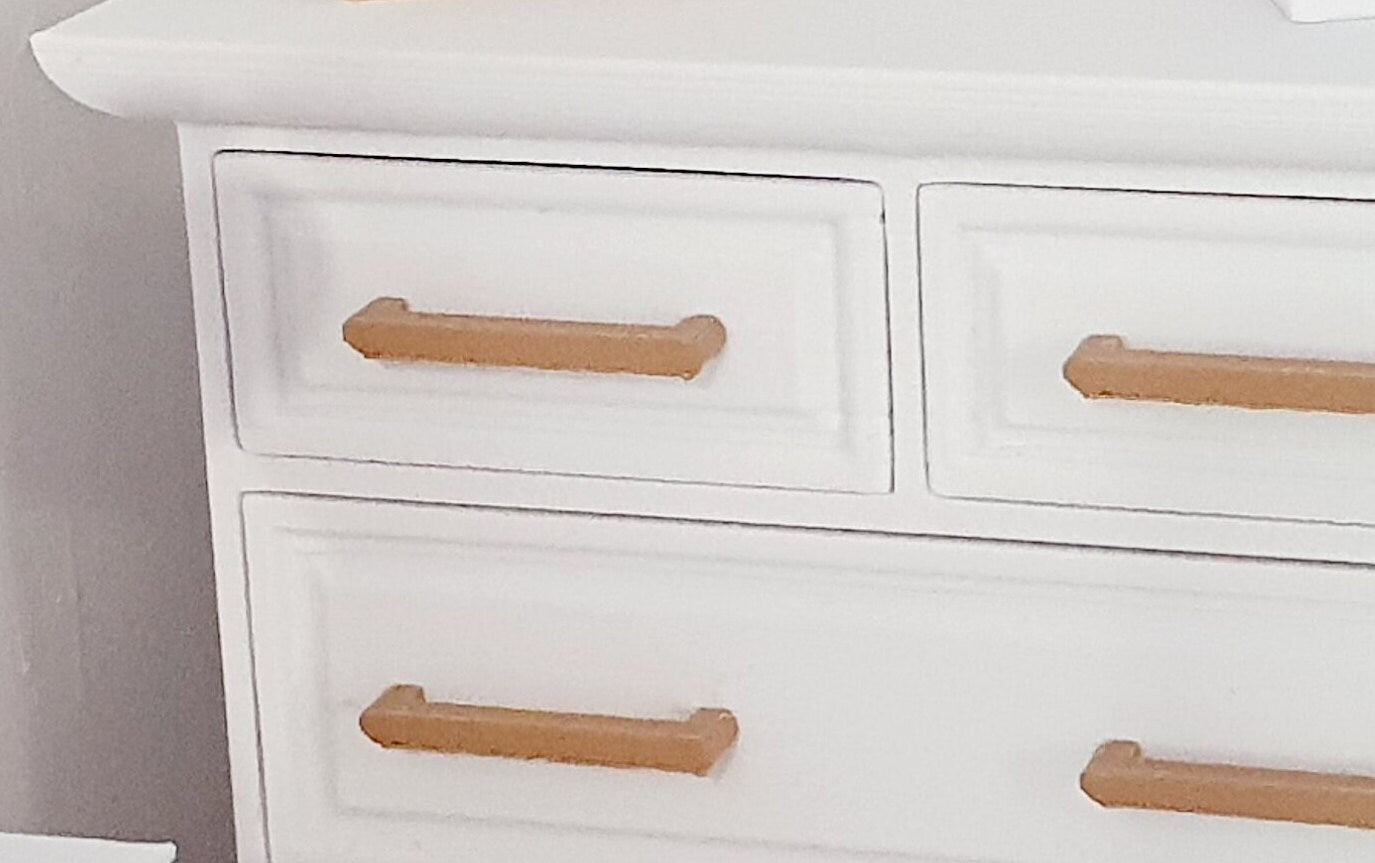 Dolls House Modern chest of drawers with 4 opening drawers, Choice of Colours 1:12th Scale, Miniature chest of drawers (BRCH2)