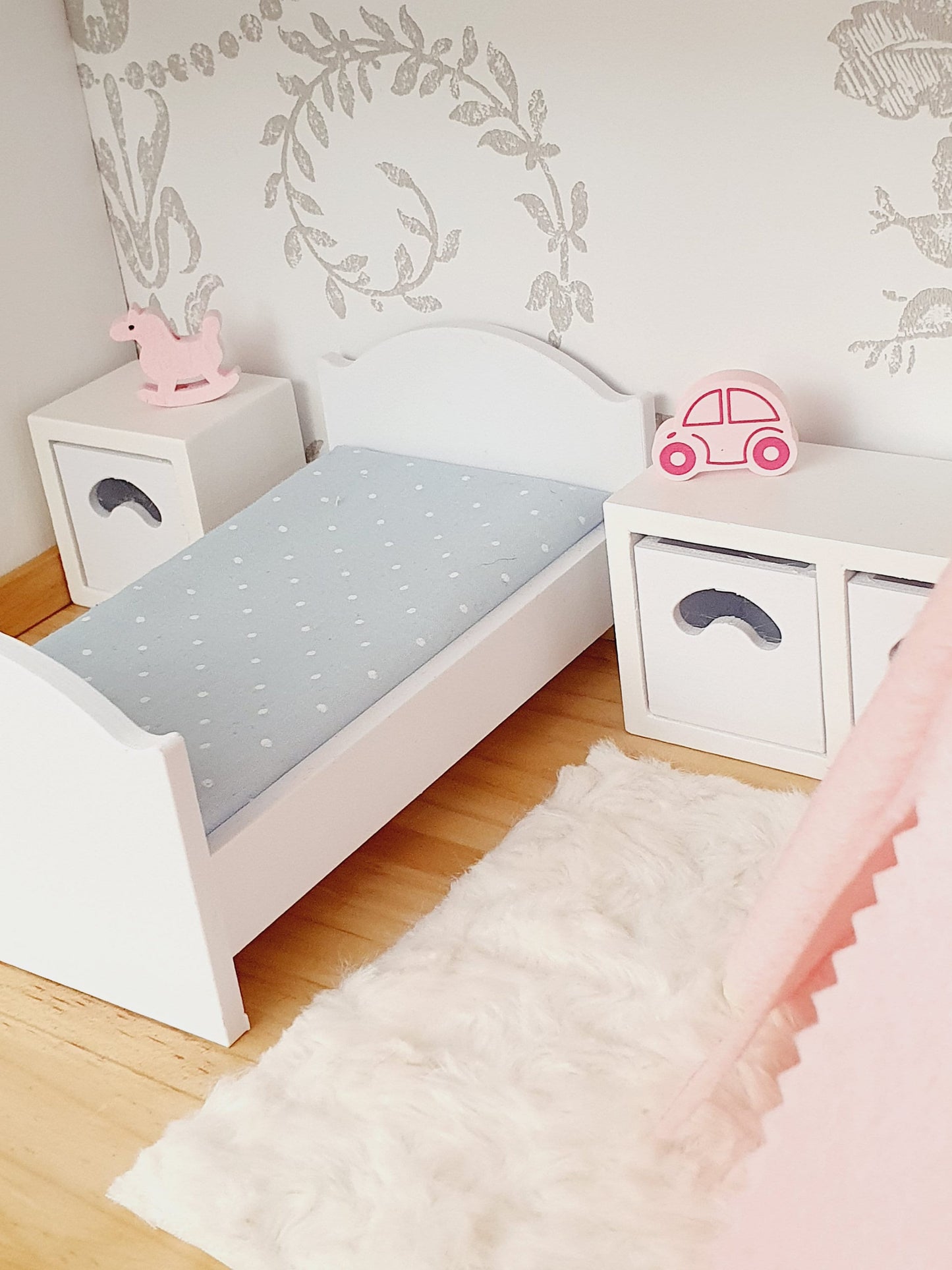 Dolls House Junior Bed, Modern Doll House Furniture. 1:12th Scale, Miniature Bed (BRJB)