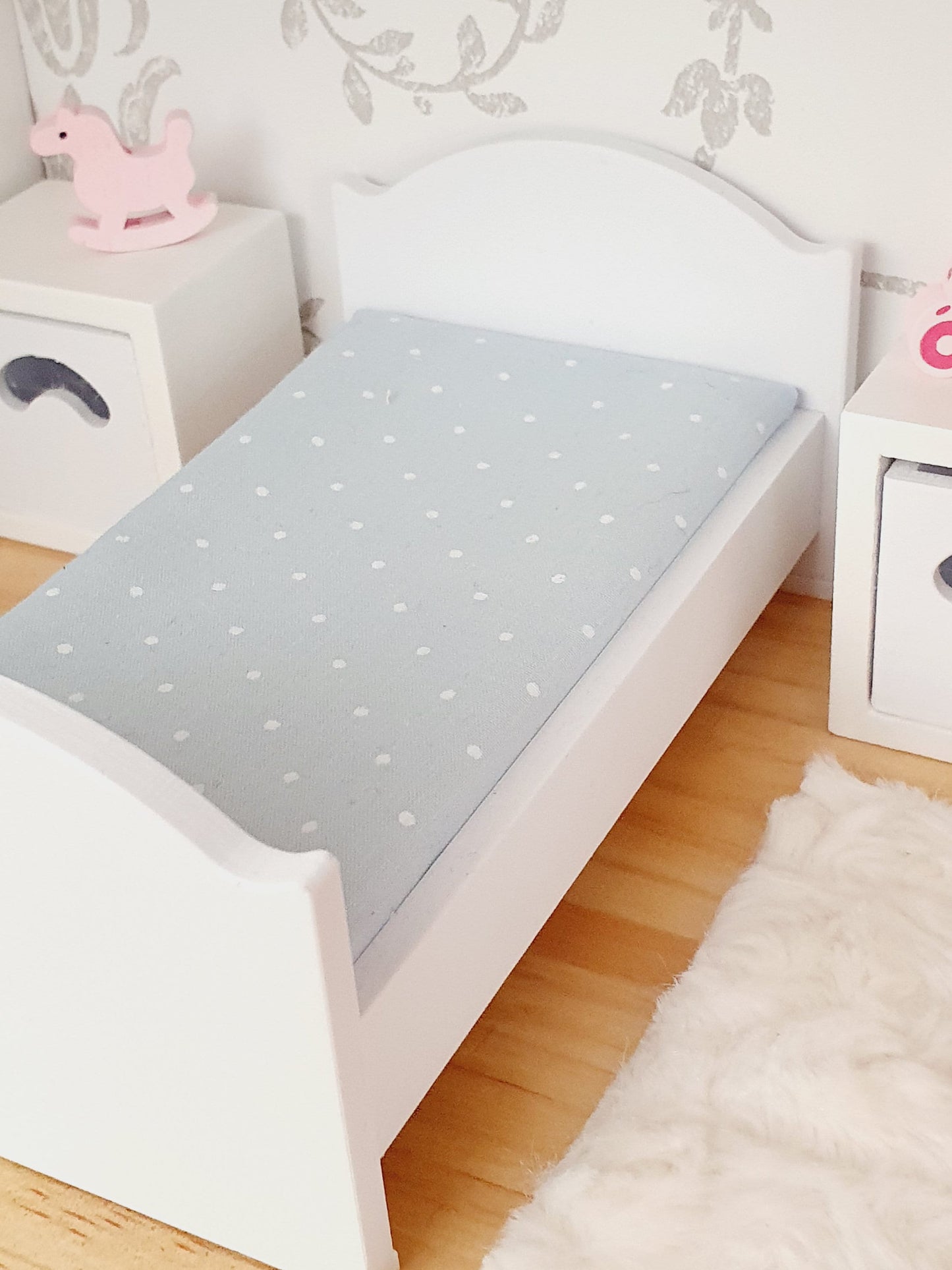 Dolls House Junior Bed, Modern Doll House Furniture. 1:12th Scale, Miniature Bed (BRJB)