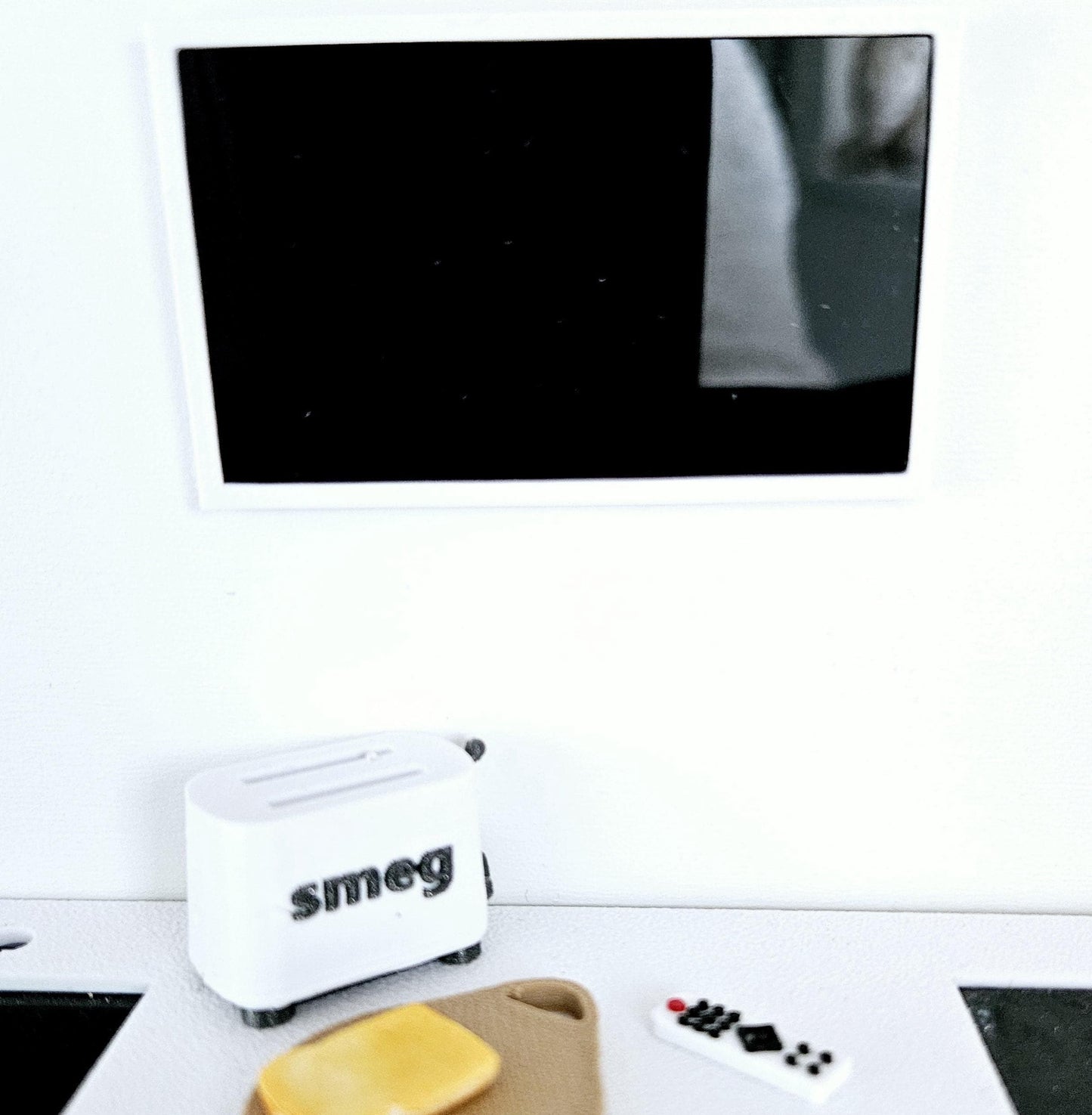 12th Scale, Modern Kitchen/ Bedroom Flatscreen Television with remote control, Dolls House, Miniature TV