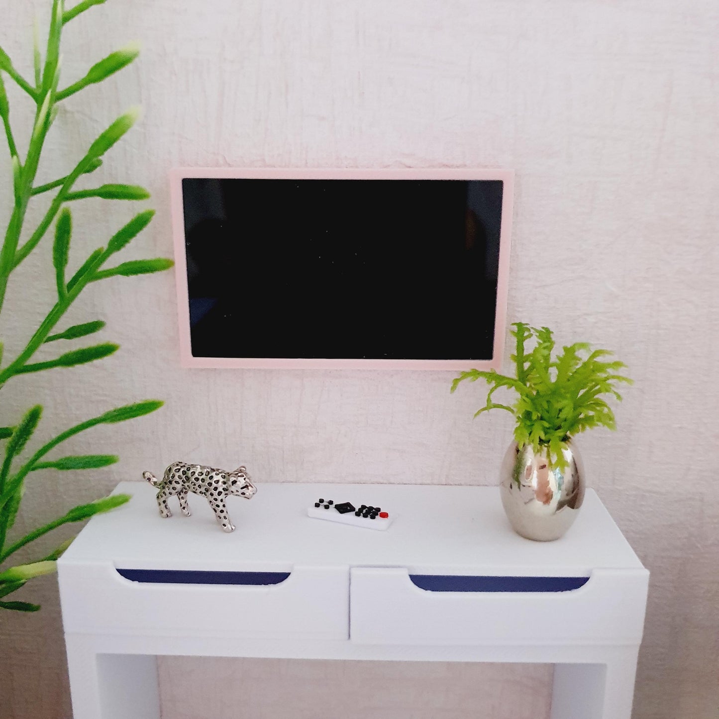 12th Scale, Modern Kitchen/ Bedroom Flatscreen Television with remote control, Dolls House, Miniature TV