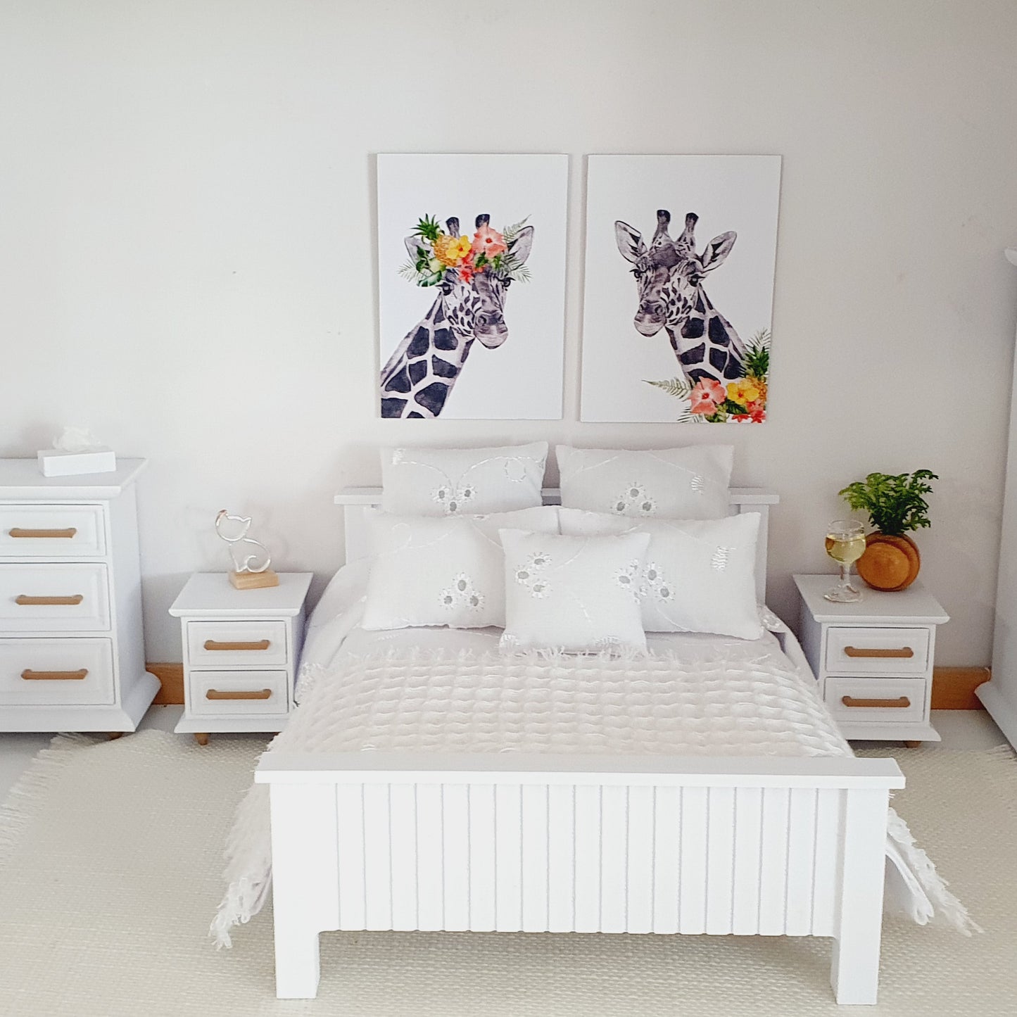 Miniature Dolls House Bedroom Set, Dollhouse Furniture, Bedroom Decor, Dolls House Miniatures, Dollhouse Accessories, 12th Scale