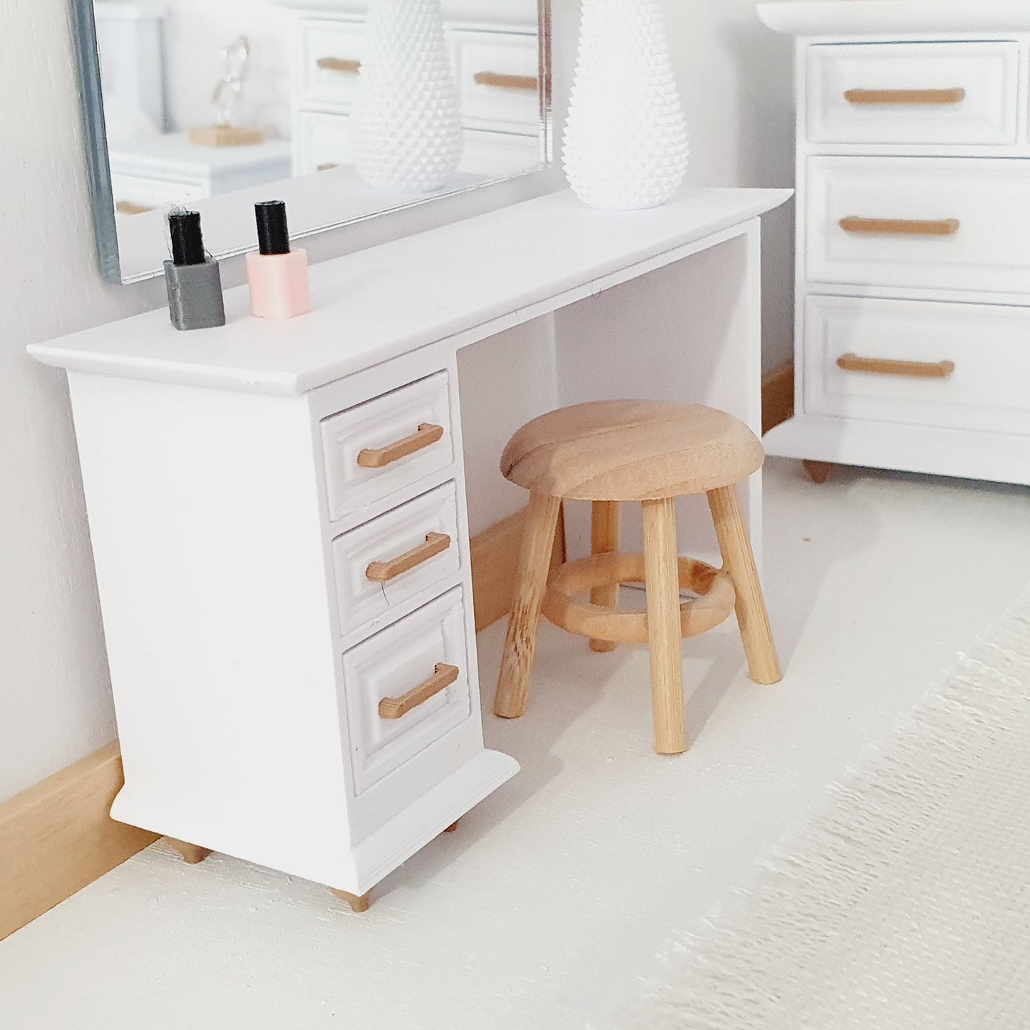 Miniature Dolls House Bedroom Set, Dollhouse Furniture, Bedroom Decor, Dolls House Miniatures, Dollhouse Accessories, 12th Scale