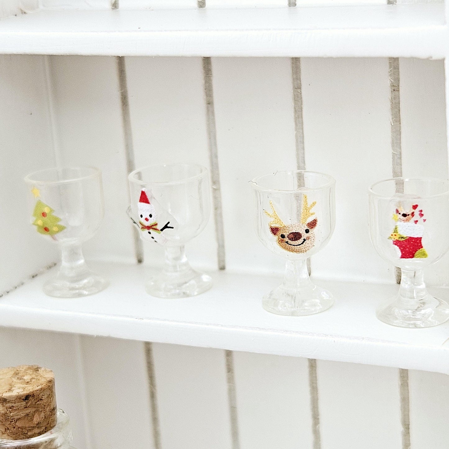 Dolls House Christmas Wine Glasses, Set of 4, 12th Scale, miniature glasses