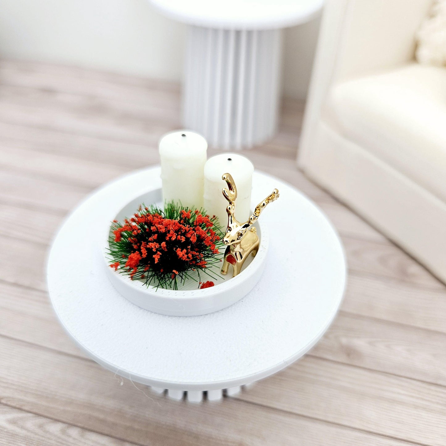 Dolls House Christmas Coloured tray ornament with 2x candles, white or red plant & a gold reindeer, 12th scale, miniature ornament