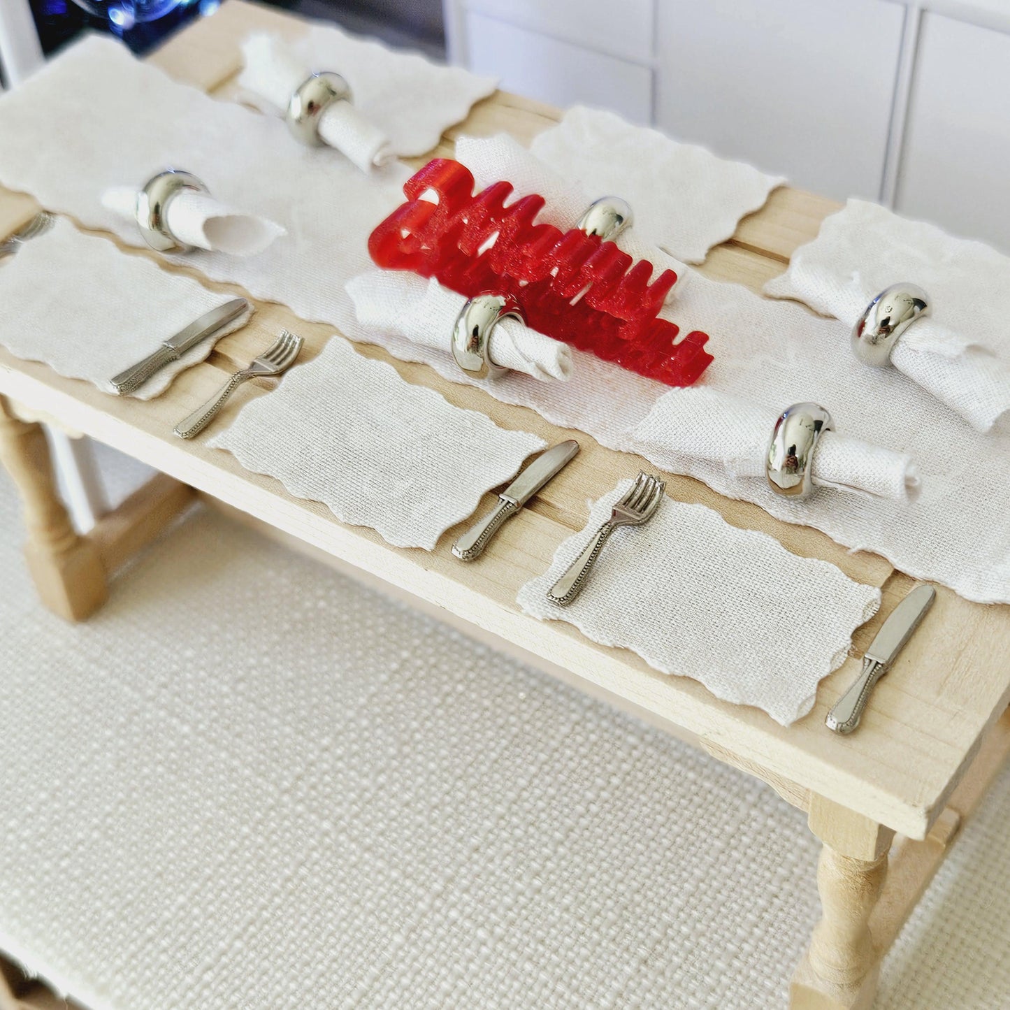Dolls House Christmas Table Place Setting Set, Table Runner, Place Mats & Napkins, Set of 6, Miniature Table Place Settings, 1:12 Scale