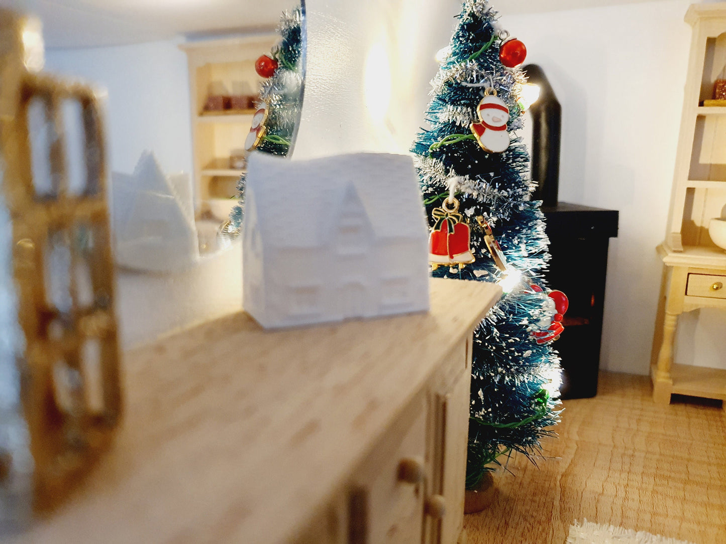 Dolls House Christmas White Snow Village House Ornament, 12th Scale, Miniature House, Christmas Decoration