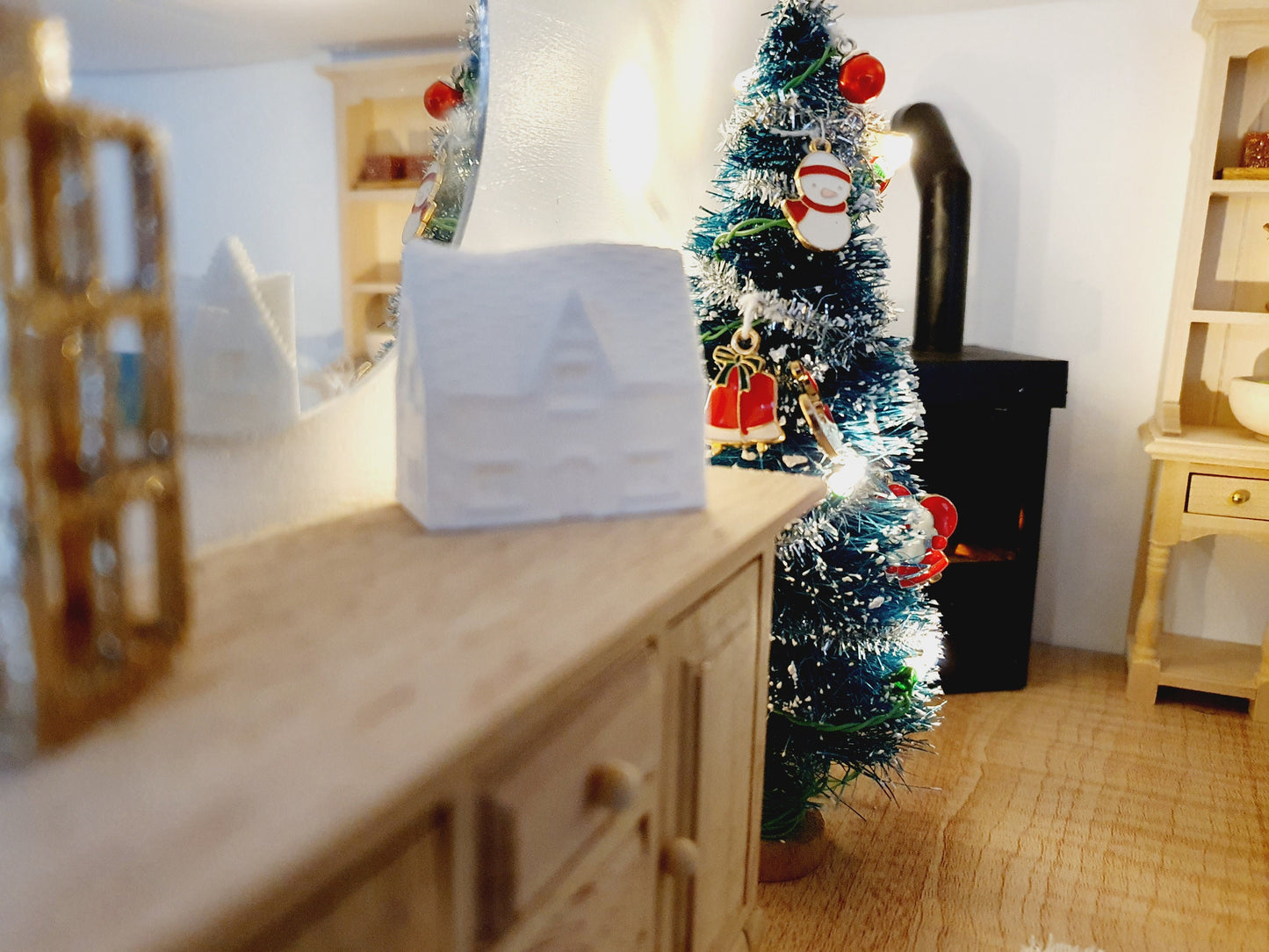 Dolls House Christmas White Snow Village House Ornament, 12th Scale, Miniature House, Christmas Decoration