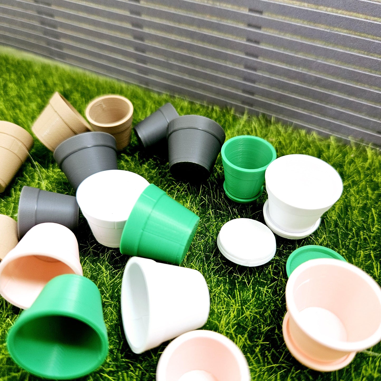 Dolls House Set of 8 Flower plant pots with saucers, 12th scale plant box, miniature plant box