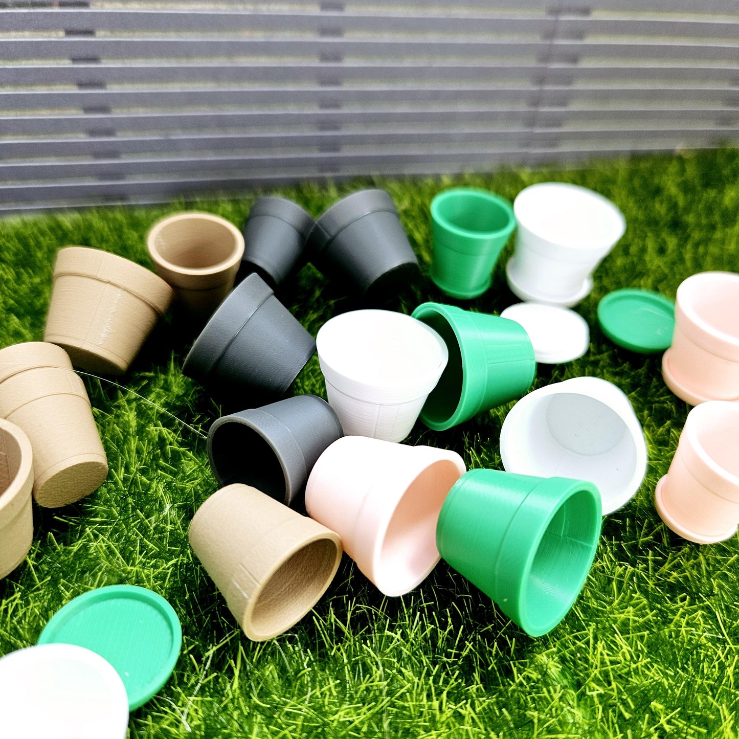 Dolls House Set of 8 Flower plant pots with saucers, 12th scale plant box, miniature plant box