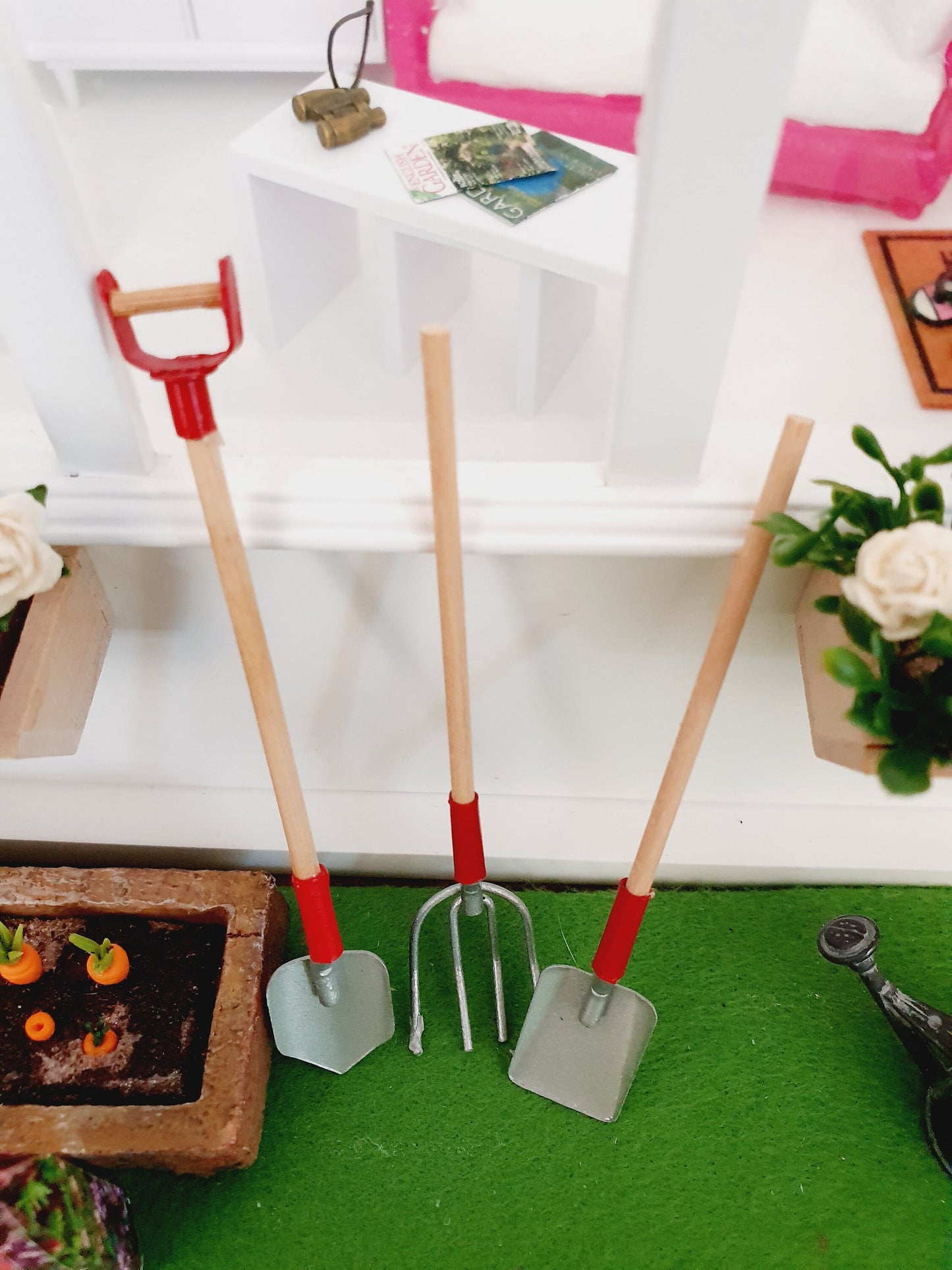 Dolls House Gardening Tools, Miniature Tools, 12th Scale, Garden