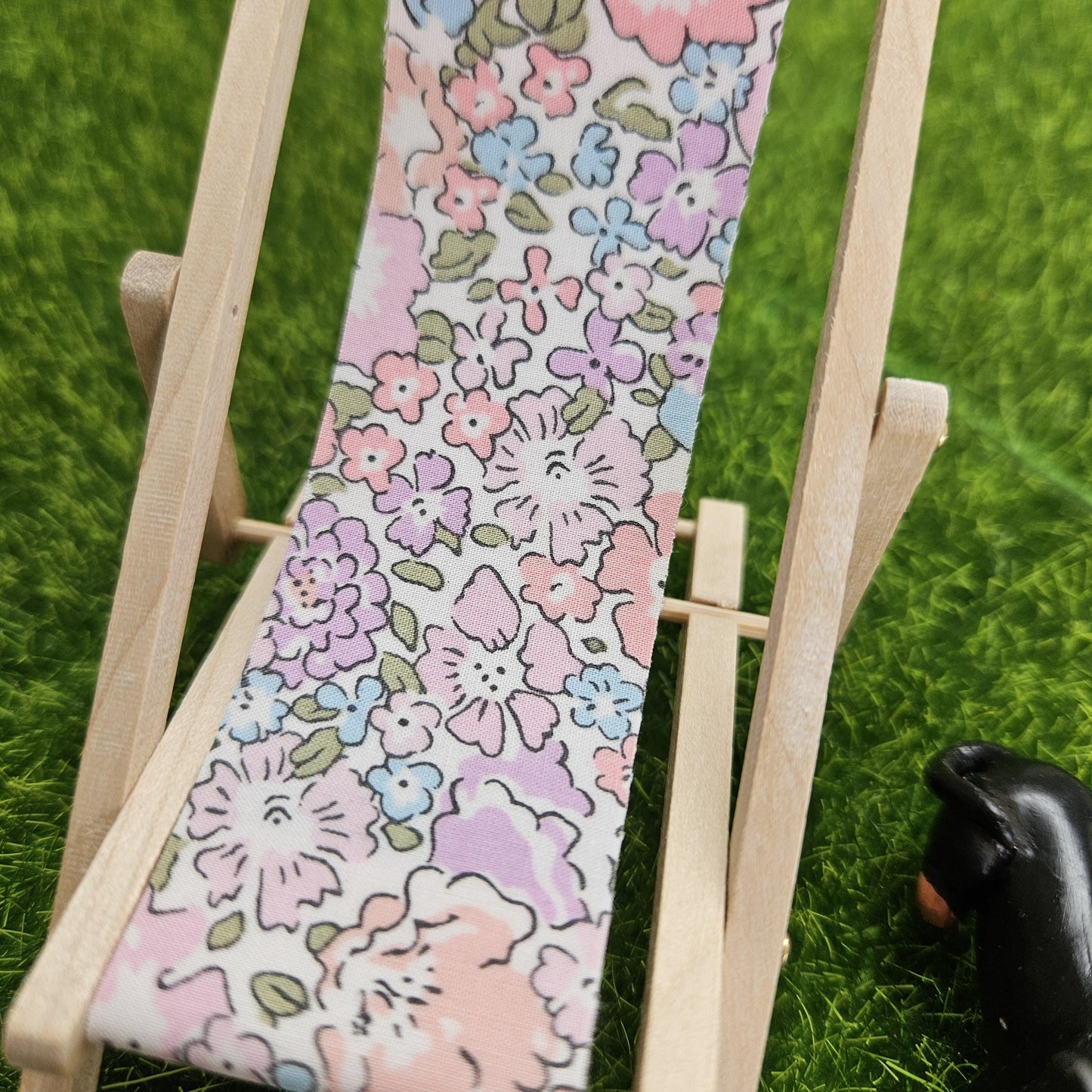 Dolls House Wooden Folding Deck Chair, Miniature, 12th Scale