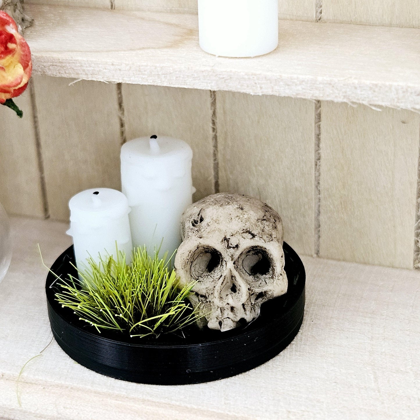 Dolls House Halloween Coloured tray ornament with 2x candles, green plant & a Skull, 12th scale, miniature Halloween ornament