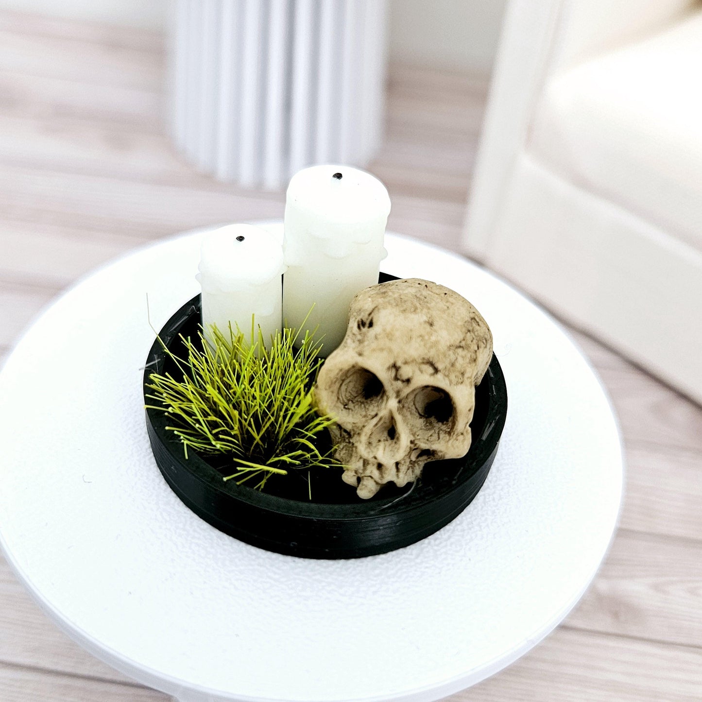 Dolls House Halloween Coloured tray ornament with 2x candles, green plant & a Skull, 12th scale, miniature Halloween ornament