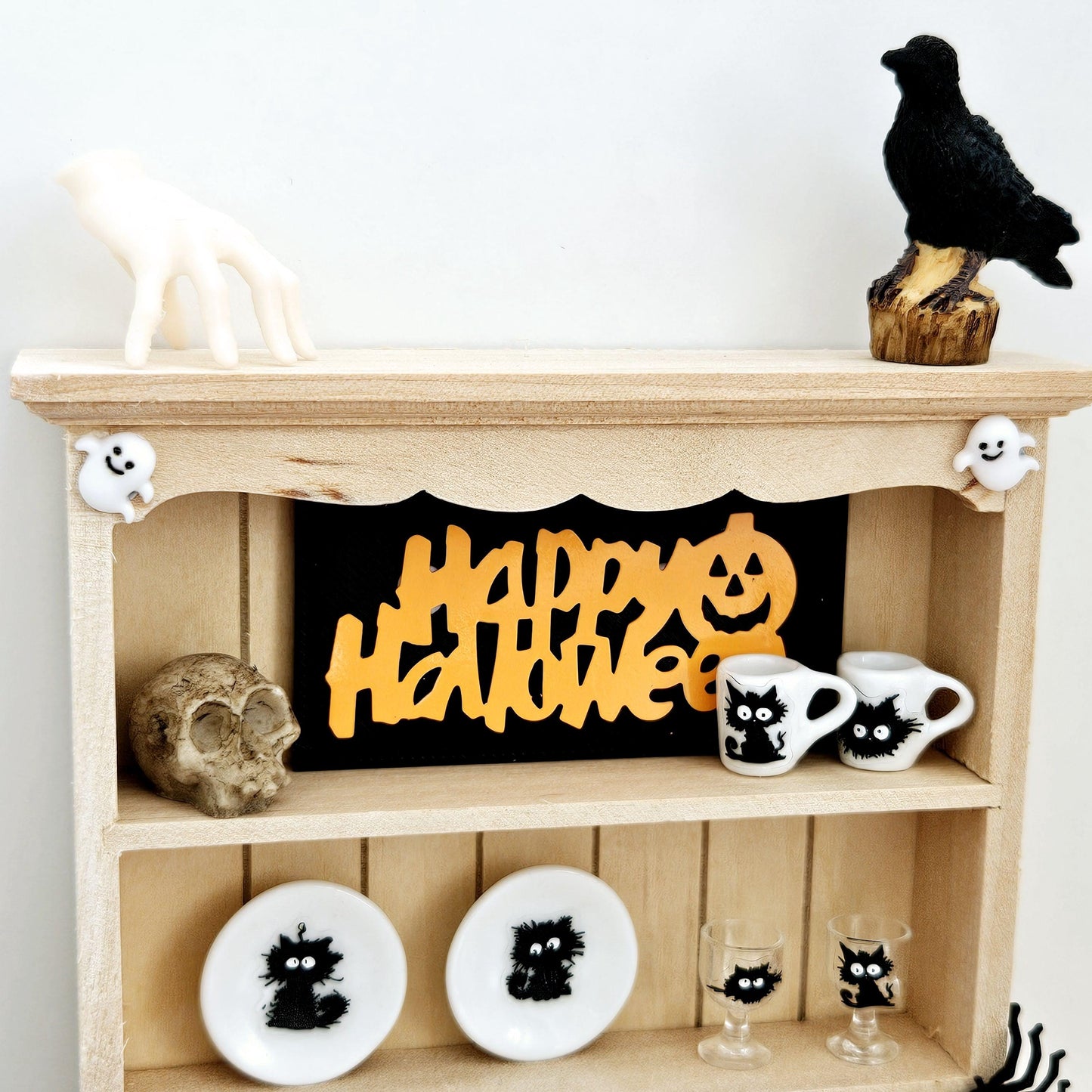 Dolls House Halloween Wooden Dresser with 3 opening drawers and accessories, 1:12th Scale, Miniature Halloween Dresser
