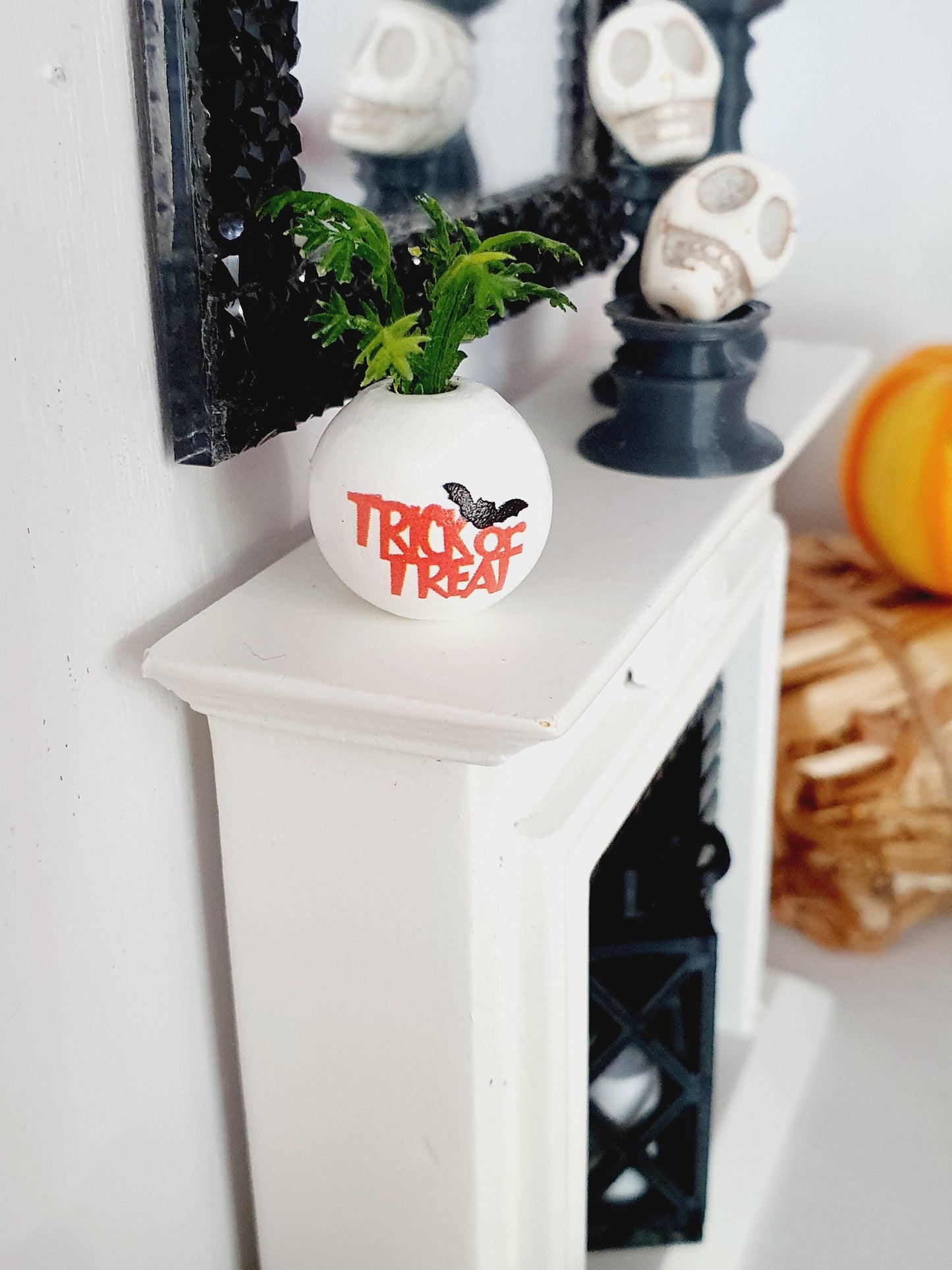 Dolls House Halloween Plant Pot with Plant 1:12th Scale, Miniature, Halloween