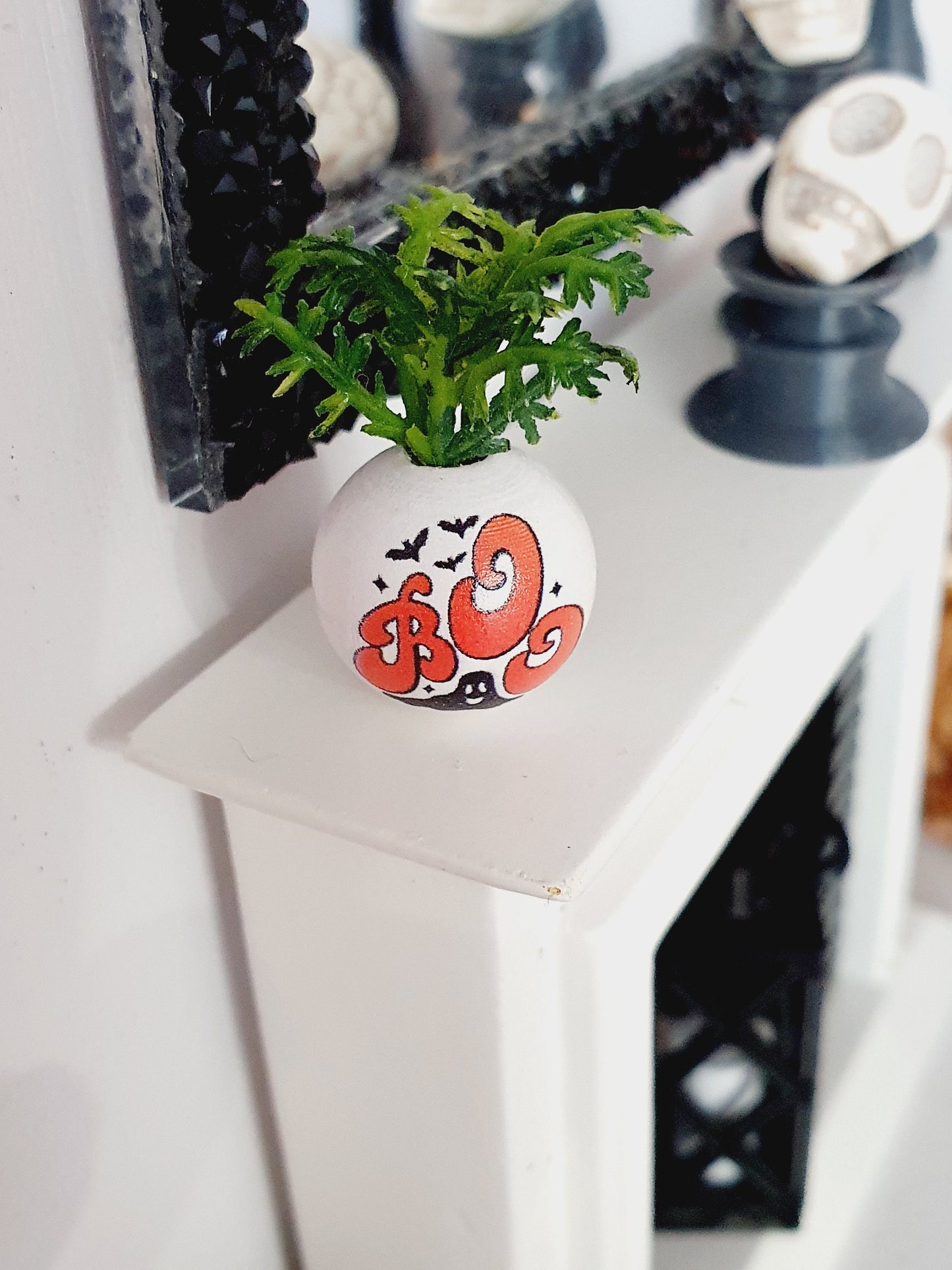 Dolls House Halloween Plant Pot with Plant 1:12th Scale, Miniature, Halloween
