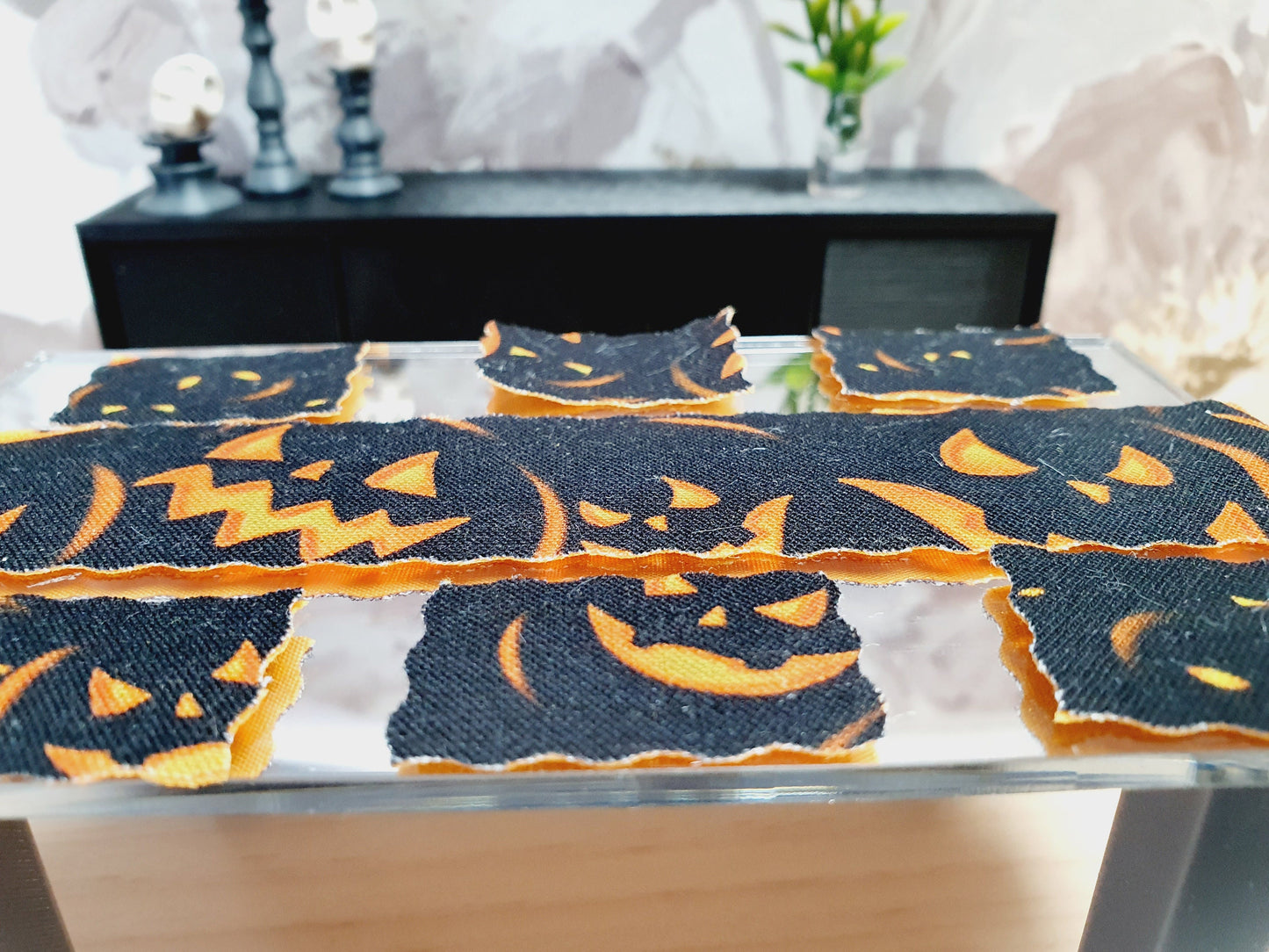 Dolls House Halloween Pumpkin Table Place Setting Set, Table Runner, Place Mats & Napkins, Set of 6, Miniature Table Place, 1:12