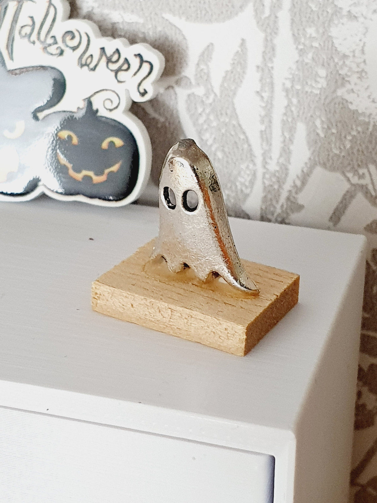 Ghost ornament dolls house 1:12th scale ghost miniature ghost Halloween