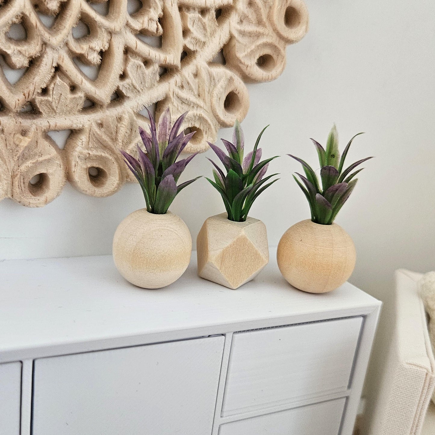 Dolls House Lovely Set of 3 Wooden Plant Pots with Plants 1:12th Scale, Miniature Pot