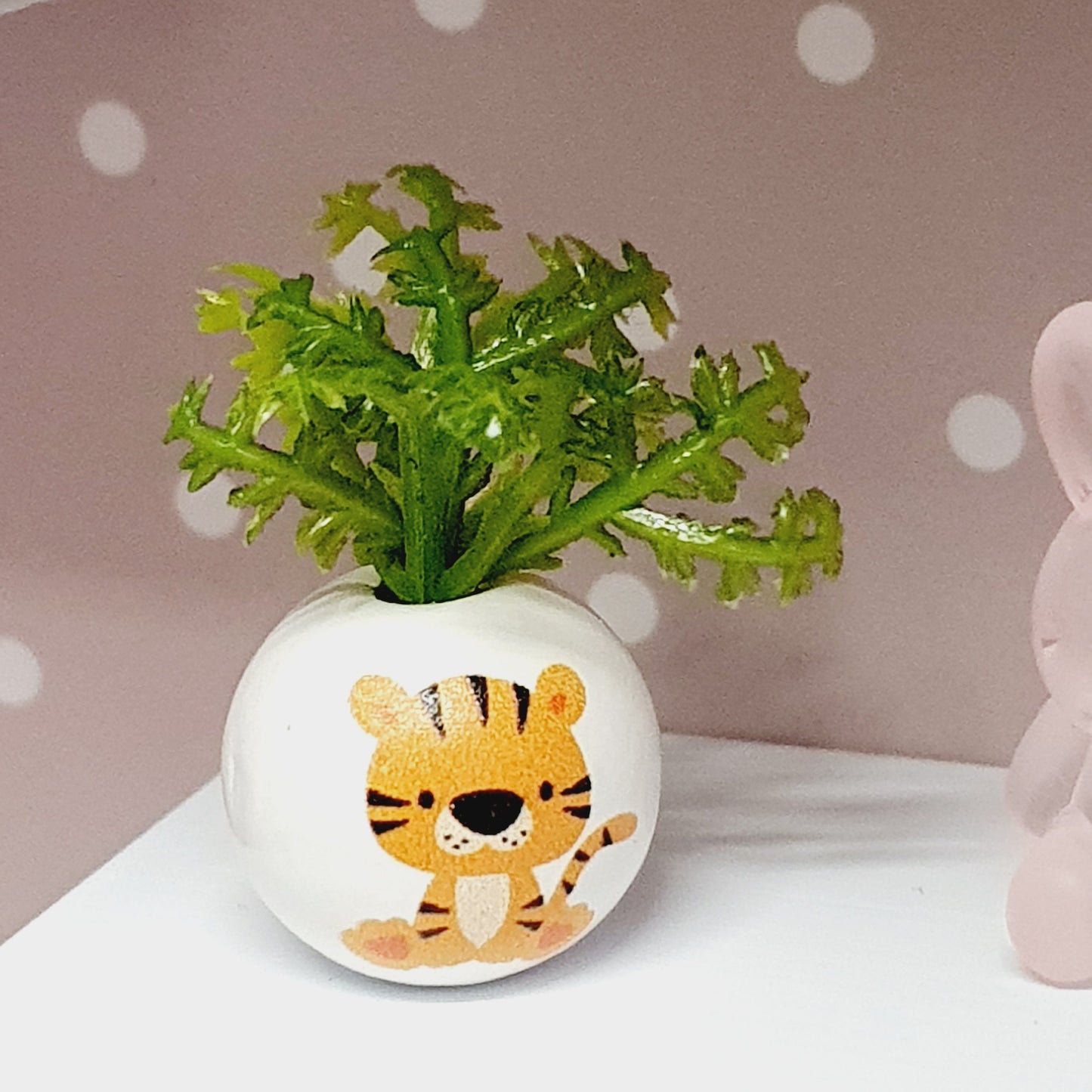 Dolls House Nursery Animal Plant Pot with Plant 1:12th Scale, Miniature
