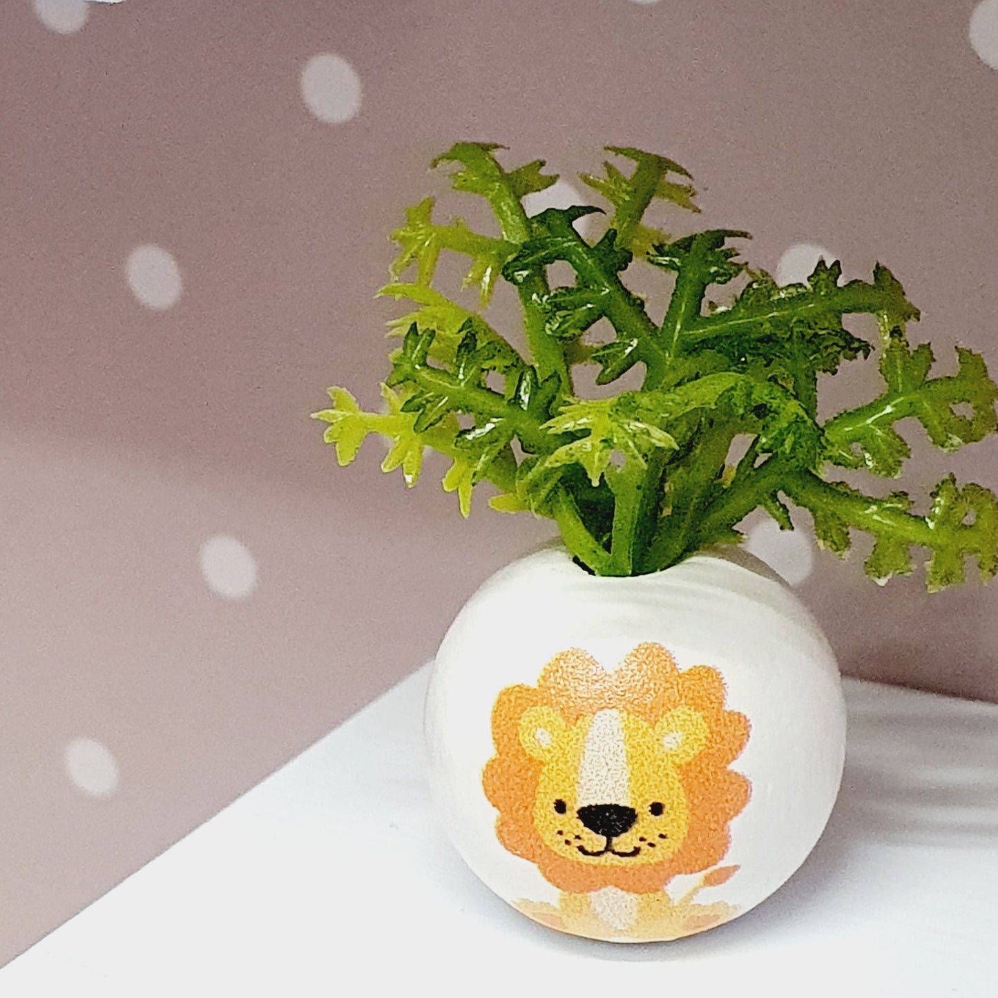 Dolls House Nursery Animal Plant Pot with Plant 1:12th Scale, Miniature
