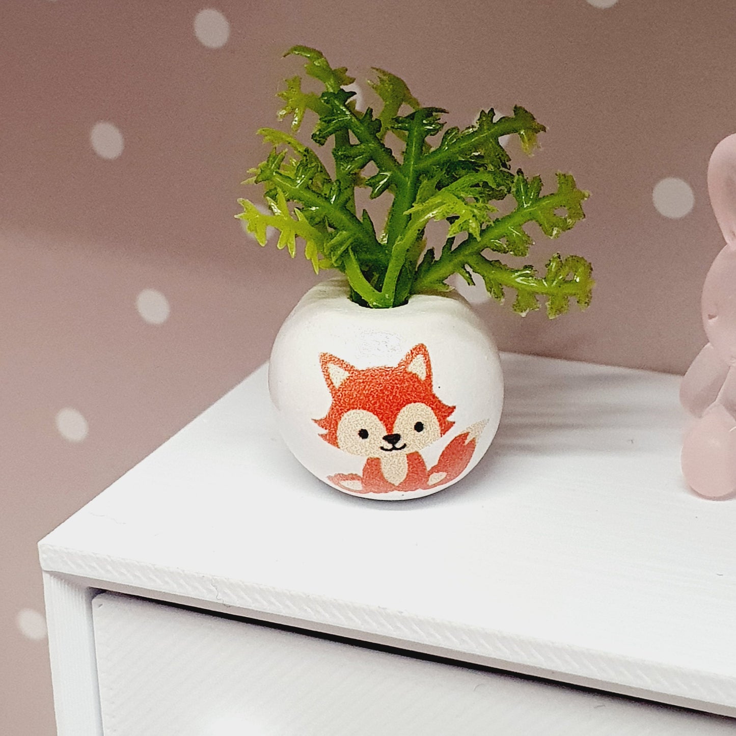 Dolls House Nursery Animal Plant Pot with Plant 1:12th Scale, Miniature