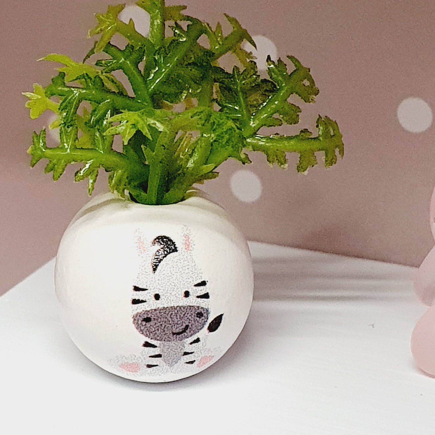 Dolls House Nursery Animal Plant Pot with Plant 1:12th Scale, Miniature
