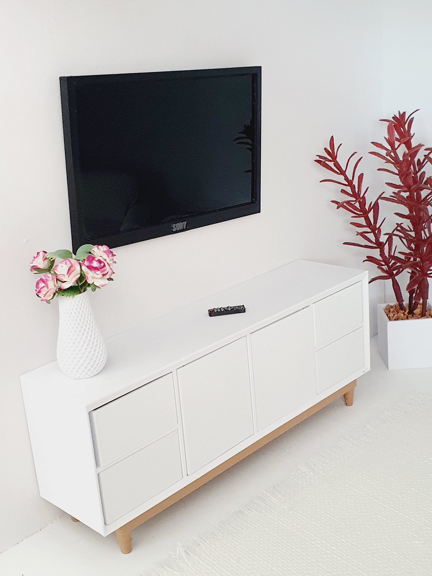 Dolls House Modern Flatscreen Television | Wall Mounted with Remote | Choice of Colours | 1:12 Scale Miniature