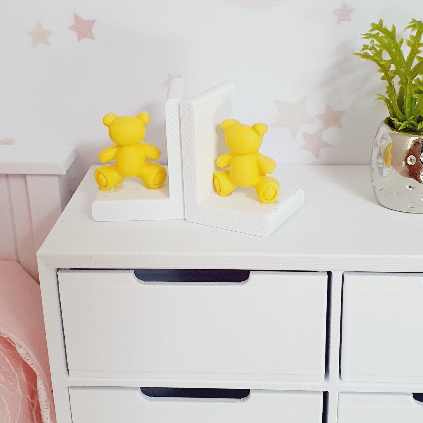 Dolls House Modern Set of Bookends with a choice of Cute Pink, Blue or Brown Teddy Bears, Miniature Bookends, Books, 12th Scale