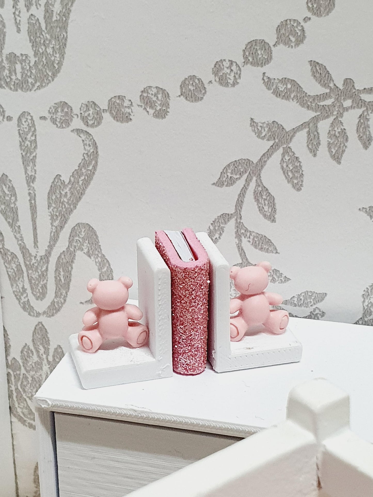 Dolls House Modern Set of Bookends with a choice of Cute Pink, Blue or Brown Teddy Bears, Miniature Bookends, Books, 12th Scale
