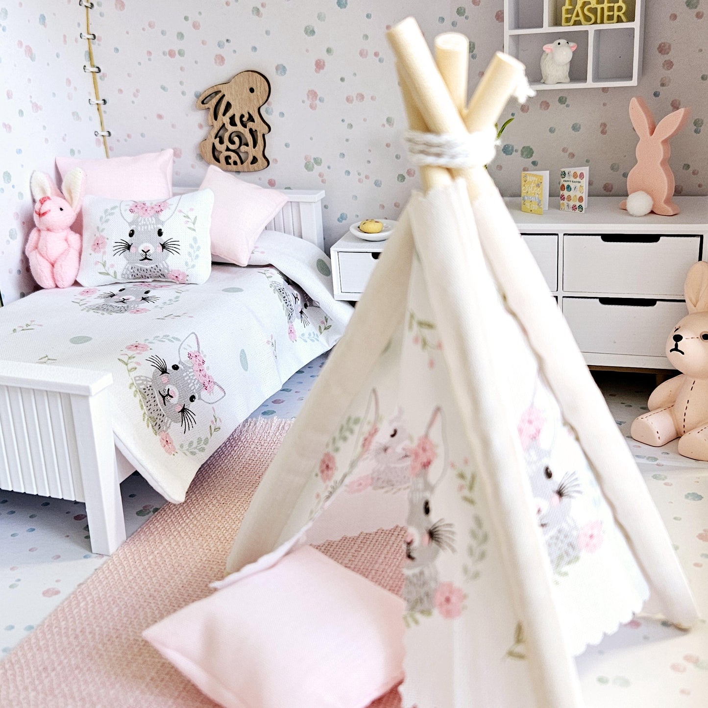 Dolls House Easter Bunny Travel Suitcase, Pretty Rabbit Bedroom Design, 12th Scale, Miniature case