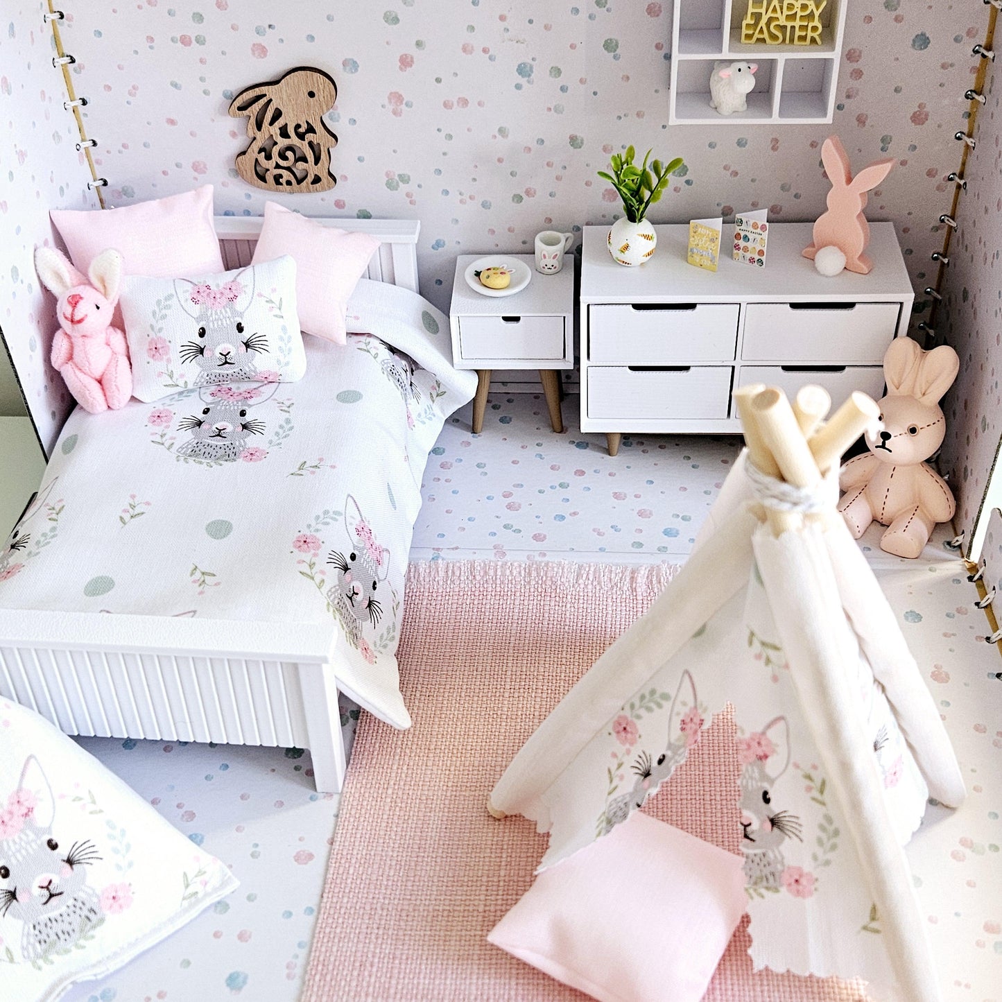 Dolls House Easter Bunny Travel Suitcase, Pretty Rabbit Bedroom Design, 12th Scale, Miniature case