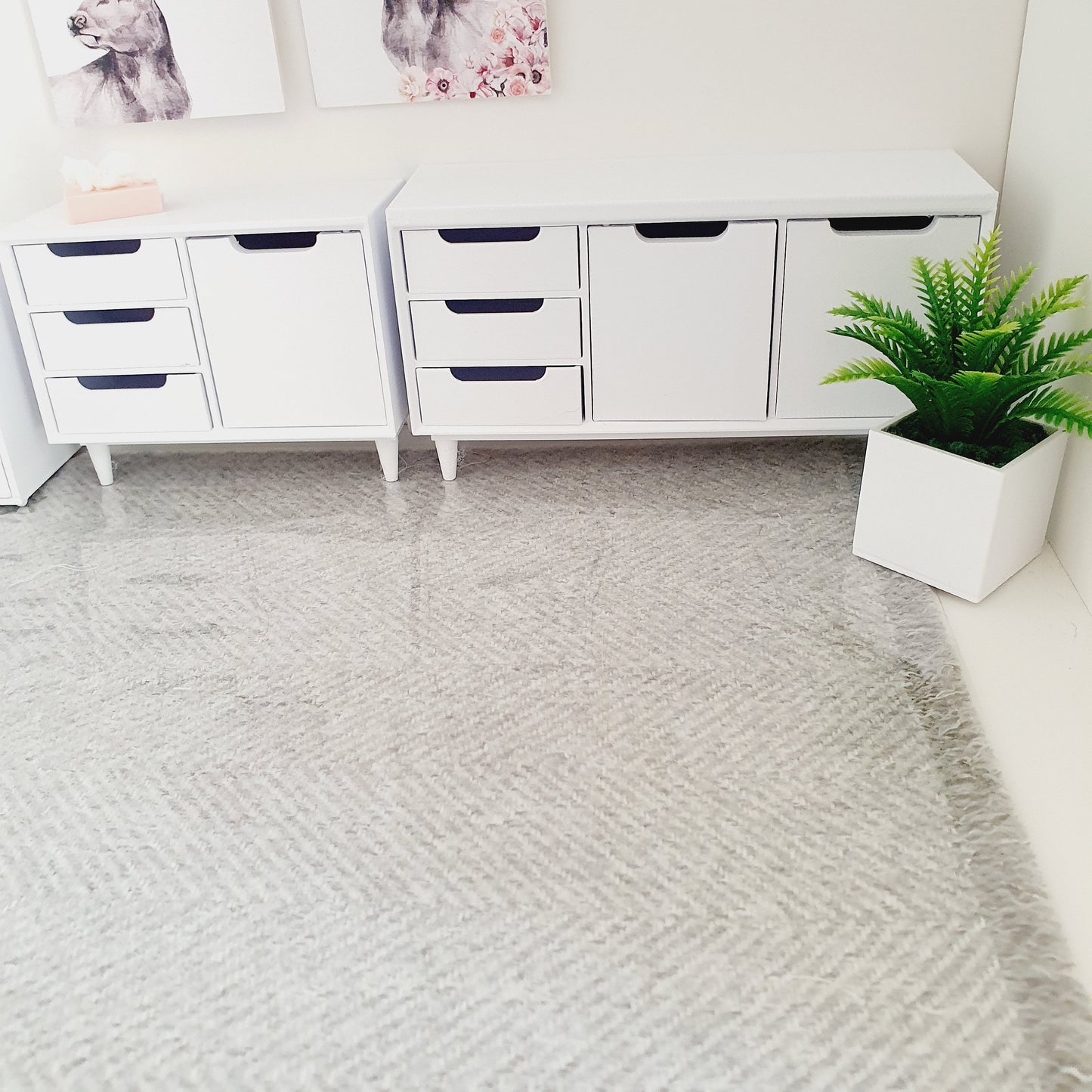 Dolls House Large Light Grey Herringbone Rug 1:12th Scale, Miniature Rug (RUG-EX)