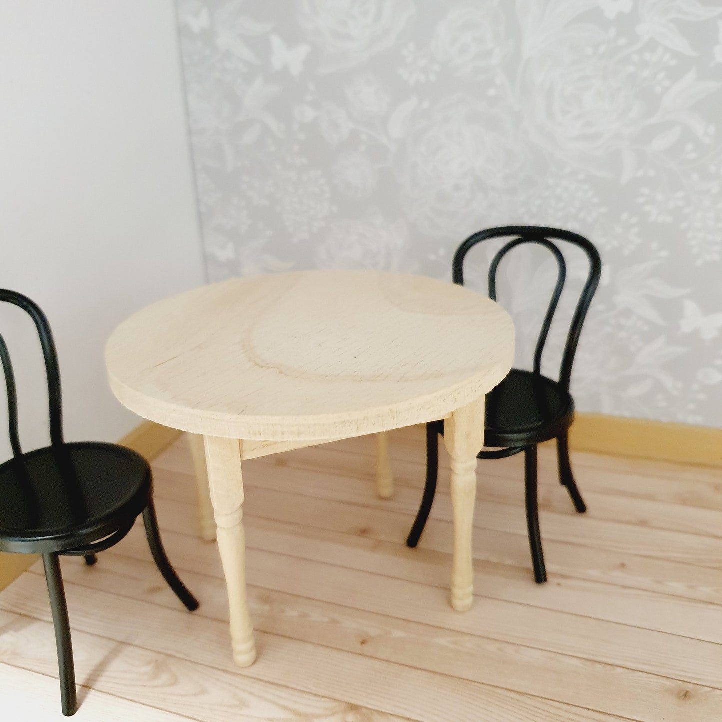 Dolls House Modern Wooden Dining Table, 1:12th Scale, Miniature Table (K-WTAB-2)