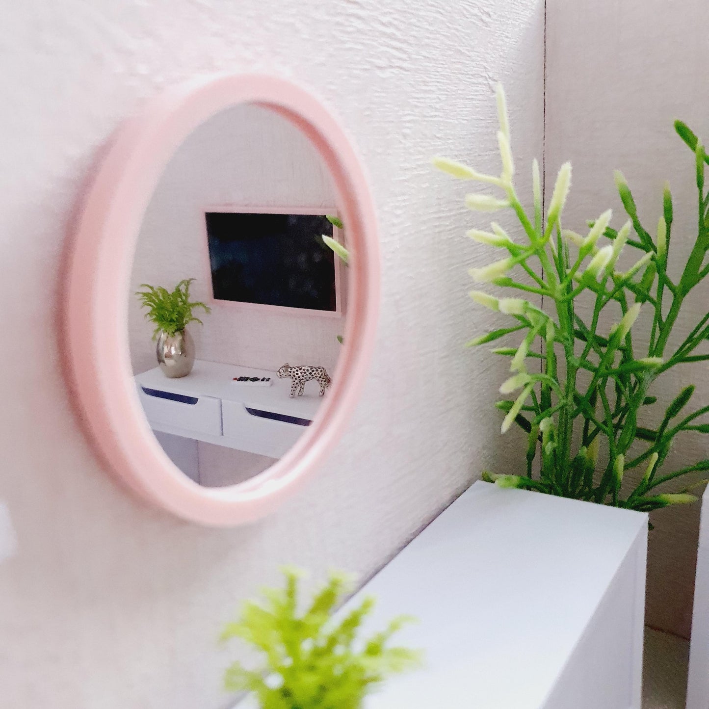 Dolls House Modern 6.3cm Coloured Framed Large Round Mirror, Miniature Mirror, 12th Scale Mirror