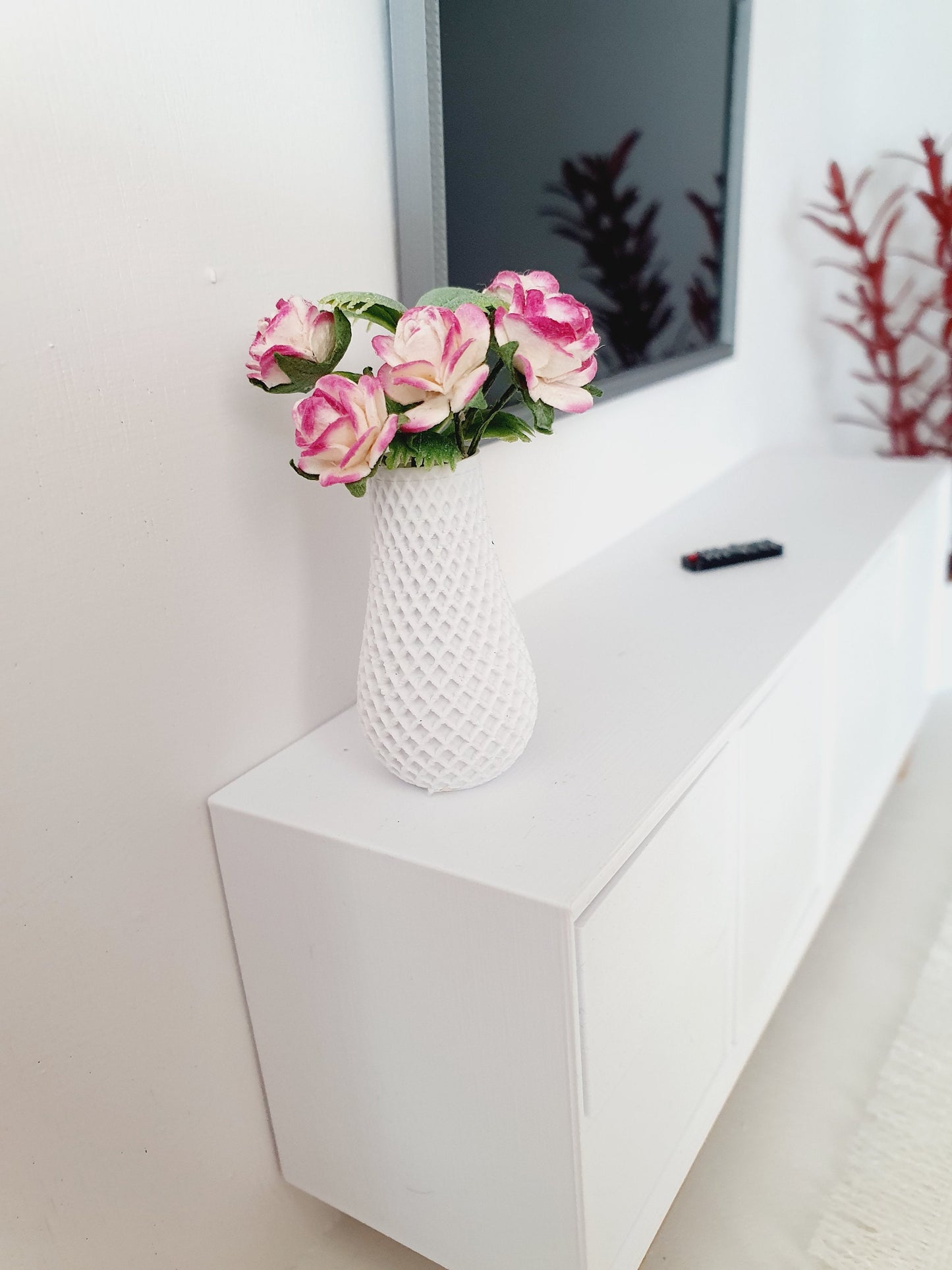 Dolls House Pink Roses | Coloured Vase | 1:12 Scale Miniature Flowers