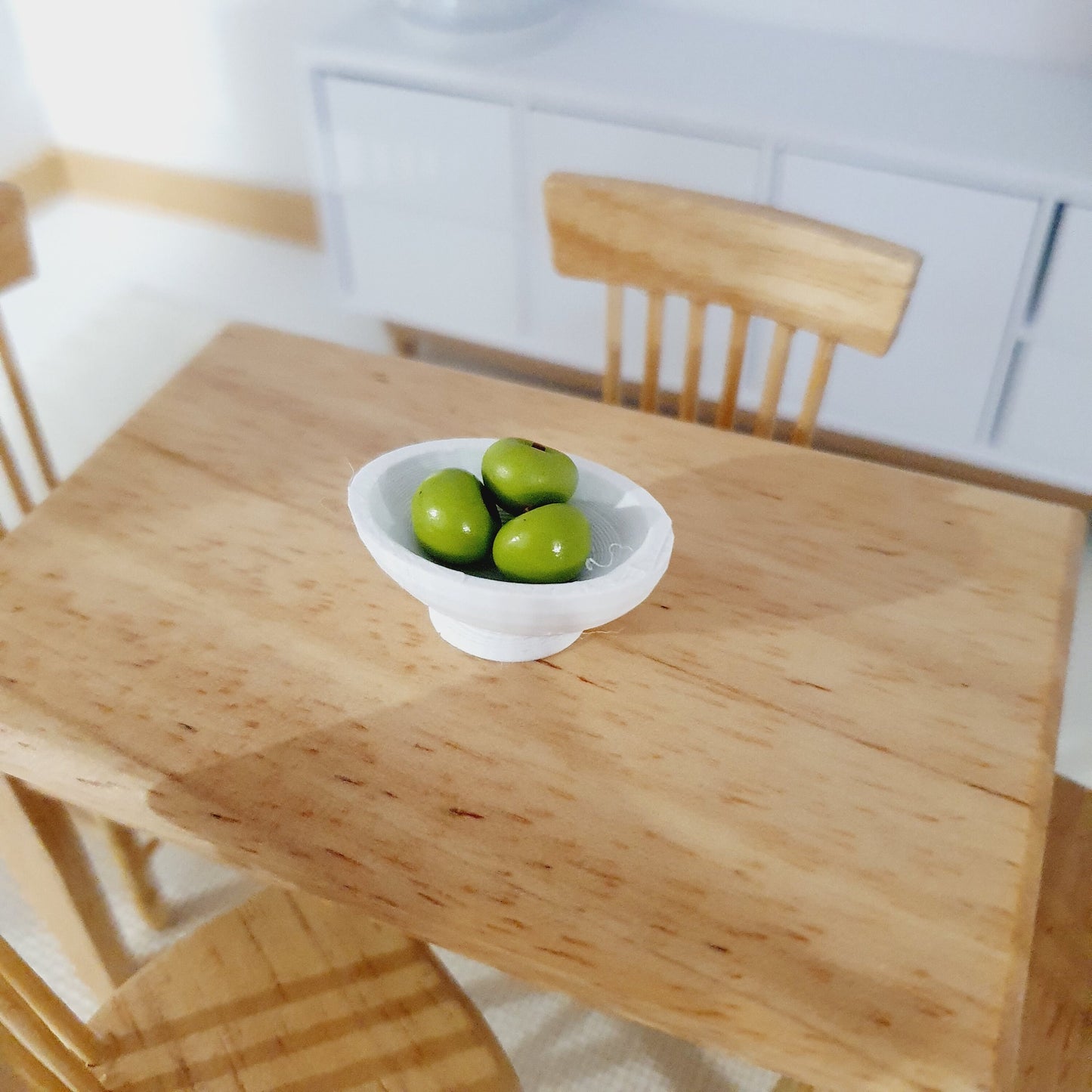 Dolls House Coloured Fruit Bowl, 12th Scale, Miniature bowl
