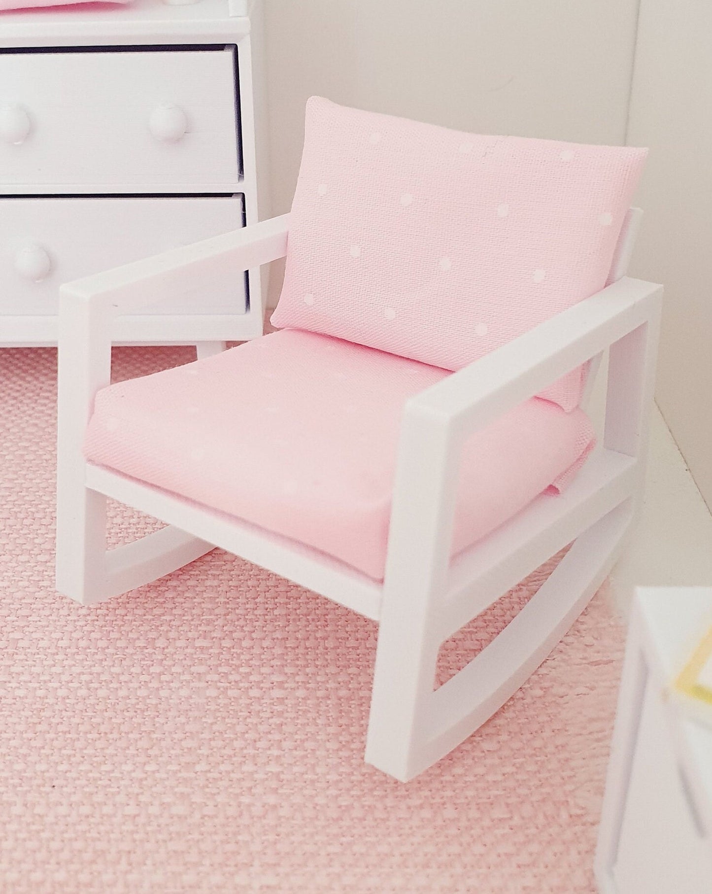 Dolls House Modern Rocking Nursery Chair, 1:12th Scale, Miniature